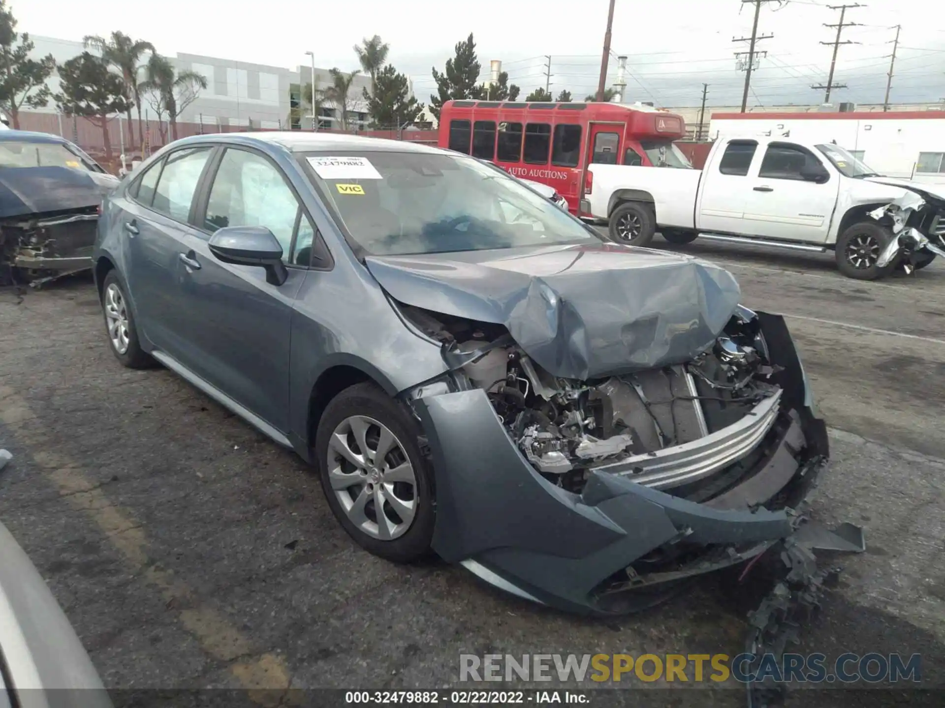 1 Photograph of a damaged car 5YFEPRAE5LP087565 TOYOTA COROLLA 2020