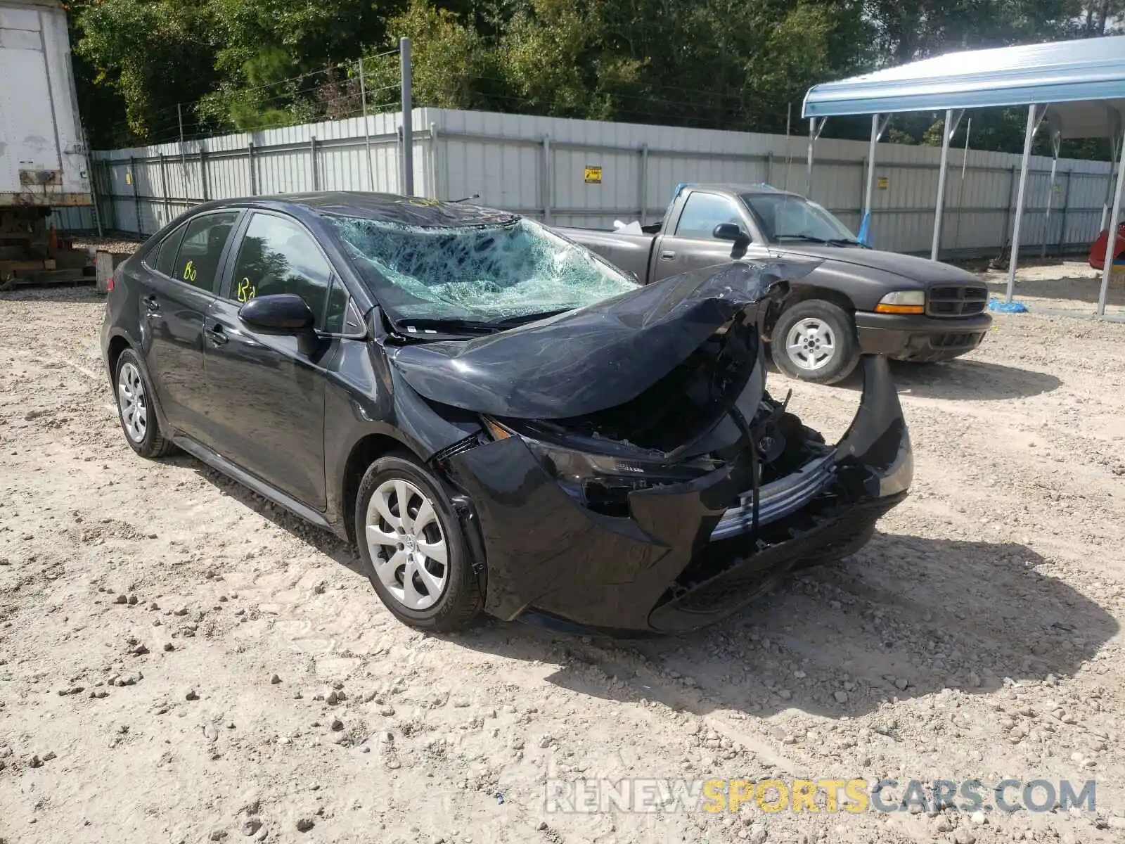 1 Photograph of a damaged car 5YFEPRAE5LP087727 TOYOTA COROLLA 2020