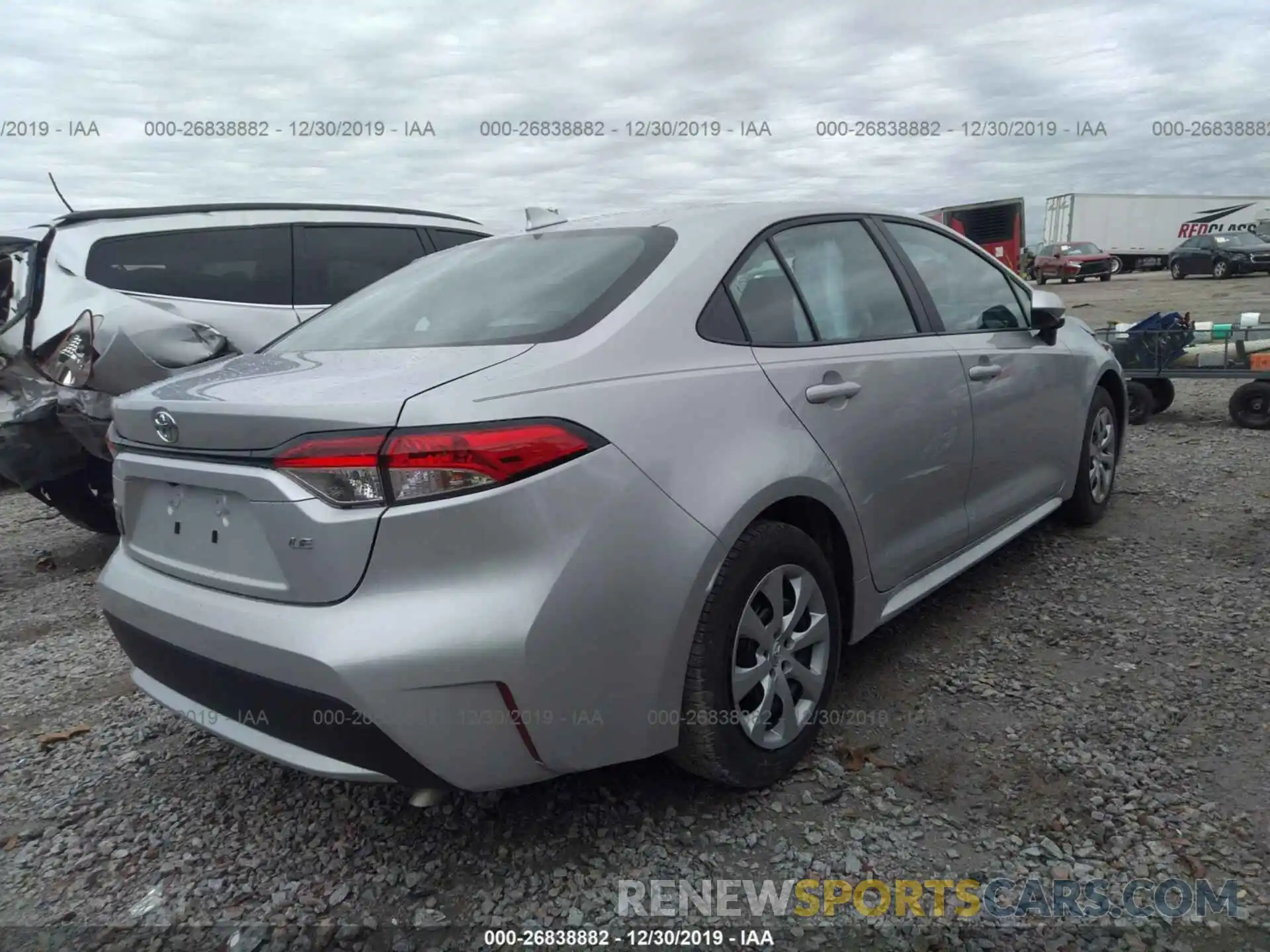 4 Photograph of a damaged car 5YFEPRAE5LP087811 TOYOTA COROLLA 2020