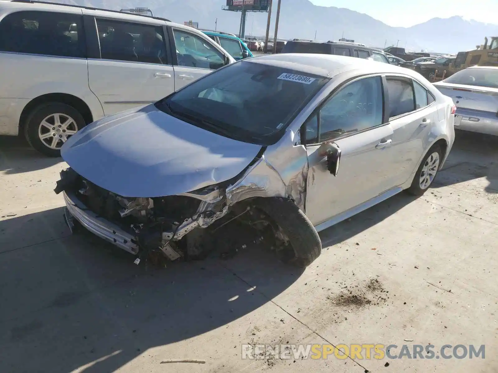 2 Photograph of a damaged car 5YFEPRAE5LP088277 TOYOTA COROLLA 2020