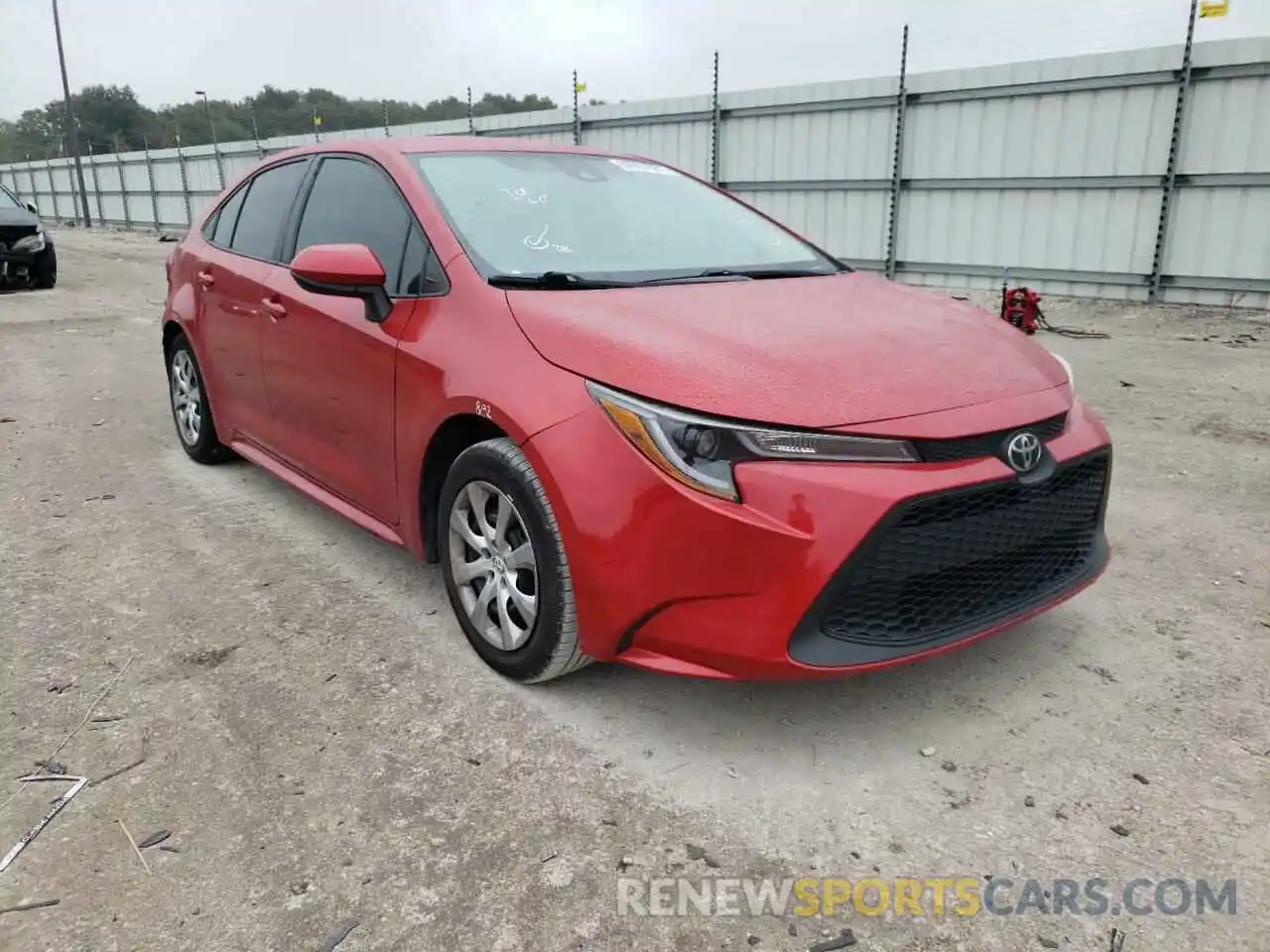 1 Photograph of a damaged car 5YFEPRAE5LP088988 TOYOTA COROLLA 2020