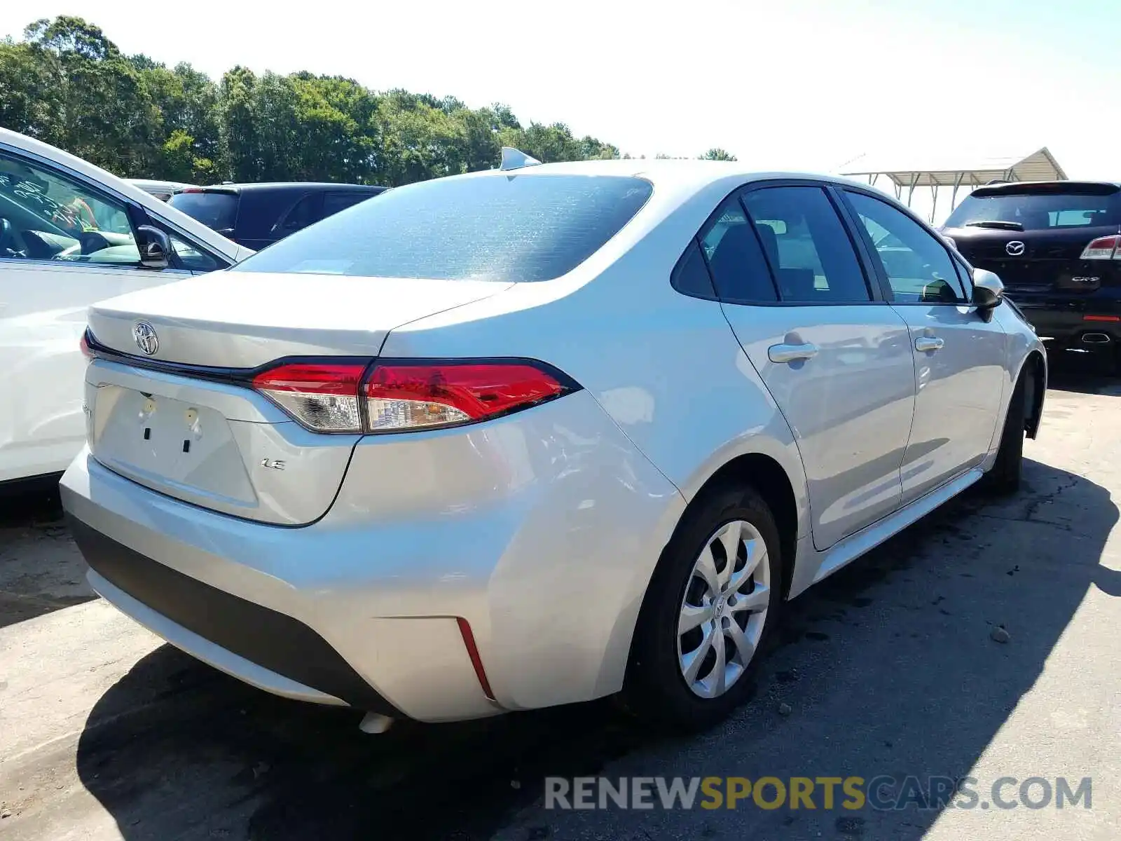 4 Photograph of a damaged car 5YFEPRAE5LP089638 TOYOTA COROLLA 2020