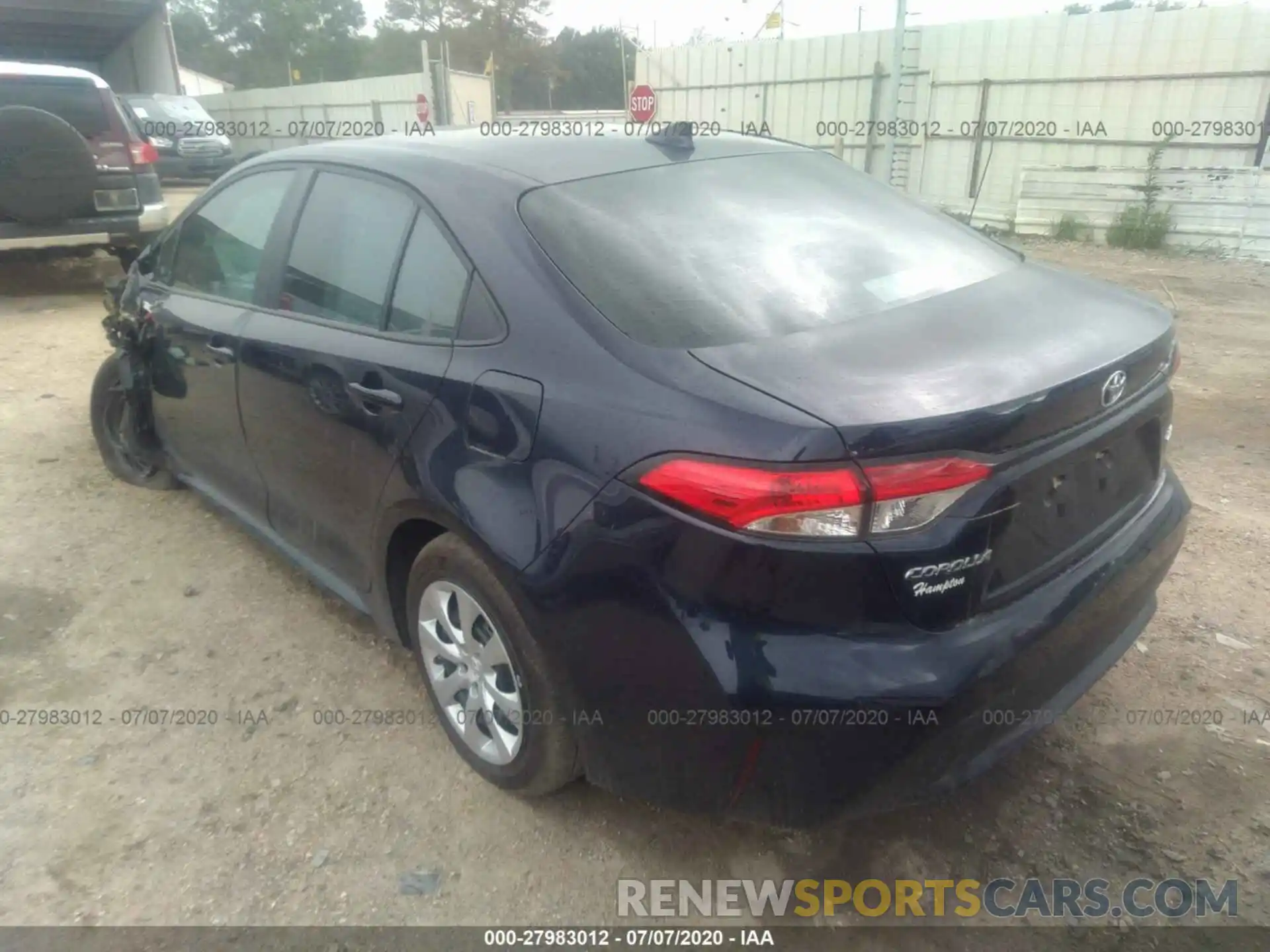 3 Photograph of a damaged car 5YFEPRAE5LP090272 TOYOTA COROLLA 2020