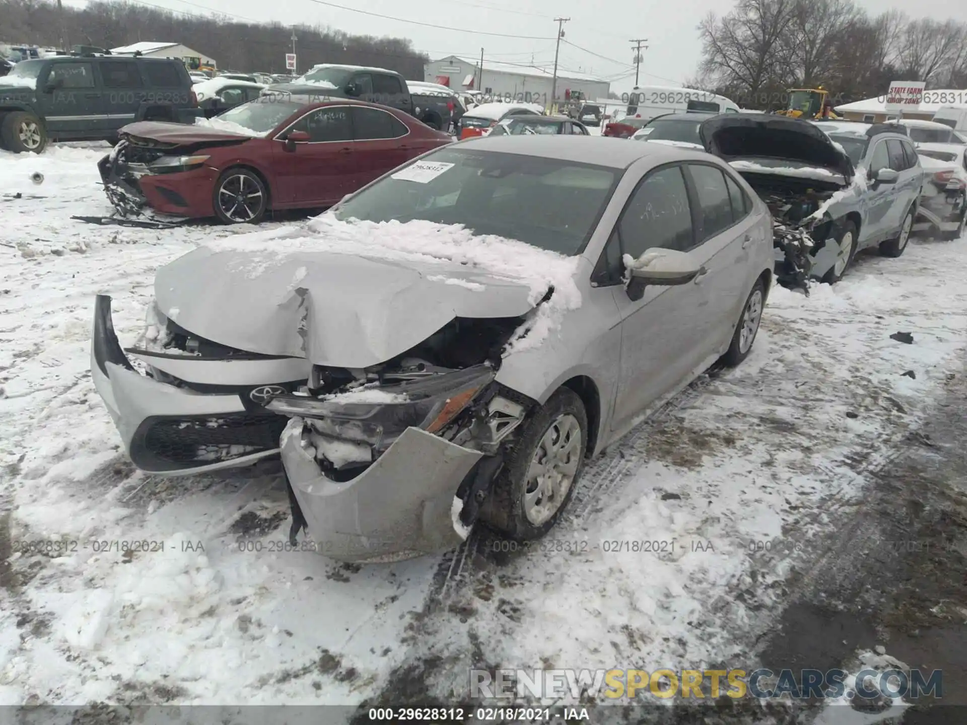 2 Photograph of a damaged car 5YFEPRAE5LP092667 TOYOTA COROLLA 2020