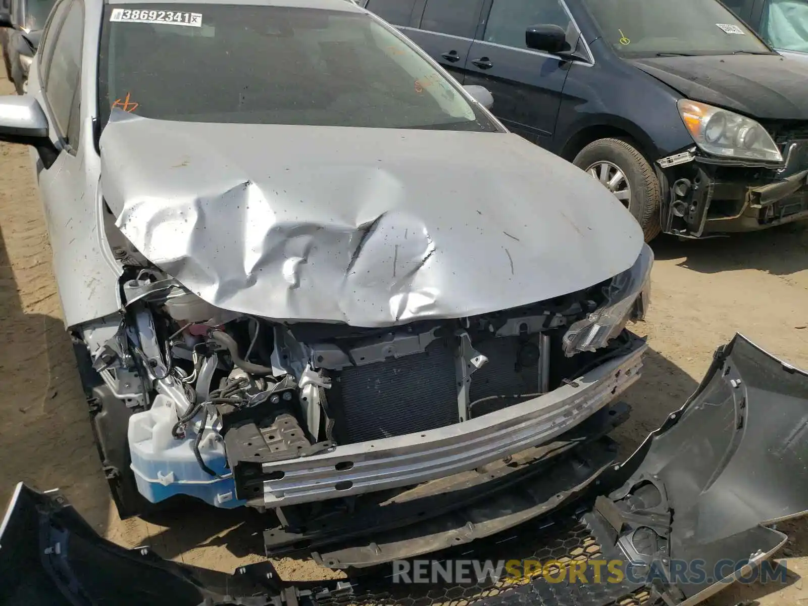 9 Фотография поврежденного автомобиля 5YFEPRAE5LP092717 TOYOTA COROLLA 2020
