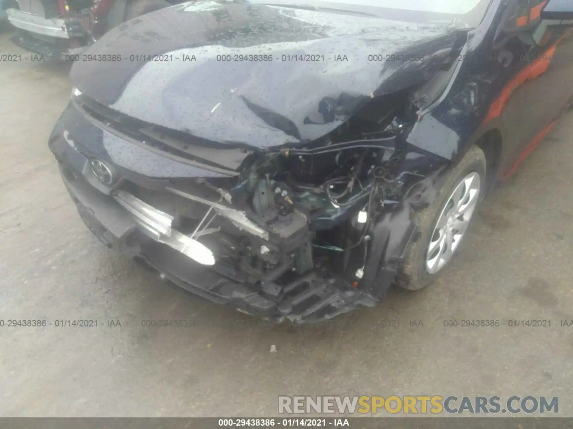 6 Photograph of a damaged car 5YFEPRAE5LP092734 TOYOTA COROLLA 2020