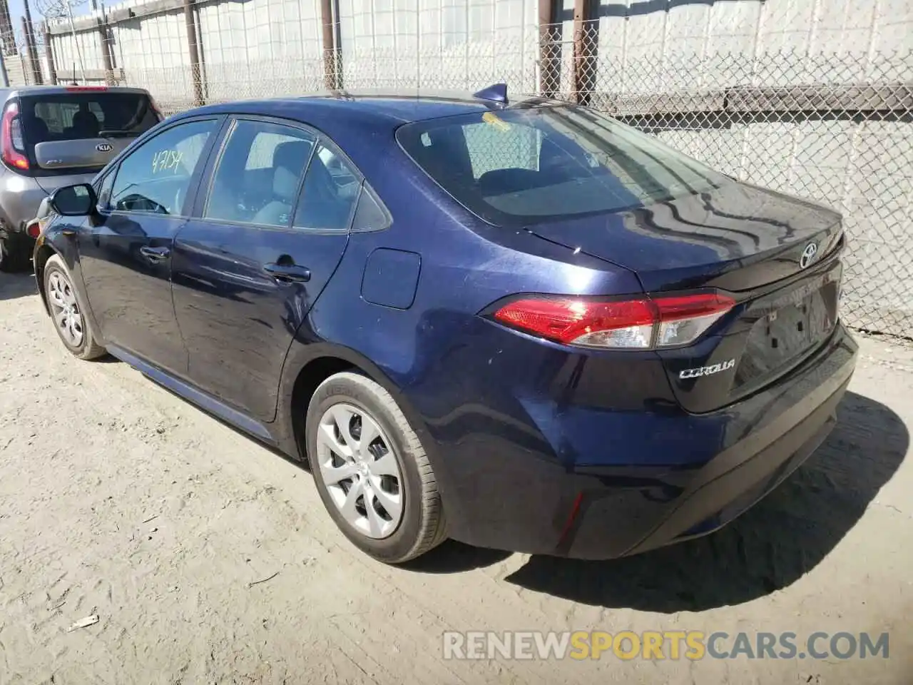 3 Photograph of a damaged car 5YFEPRAE5LP094936 TOYOTA COROLLA 2020