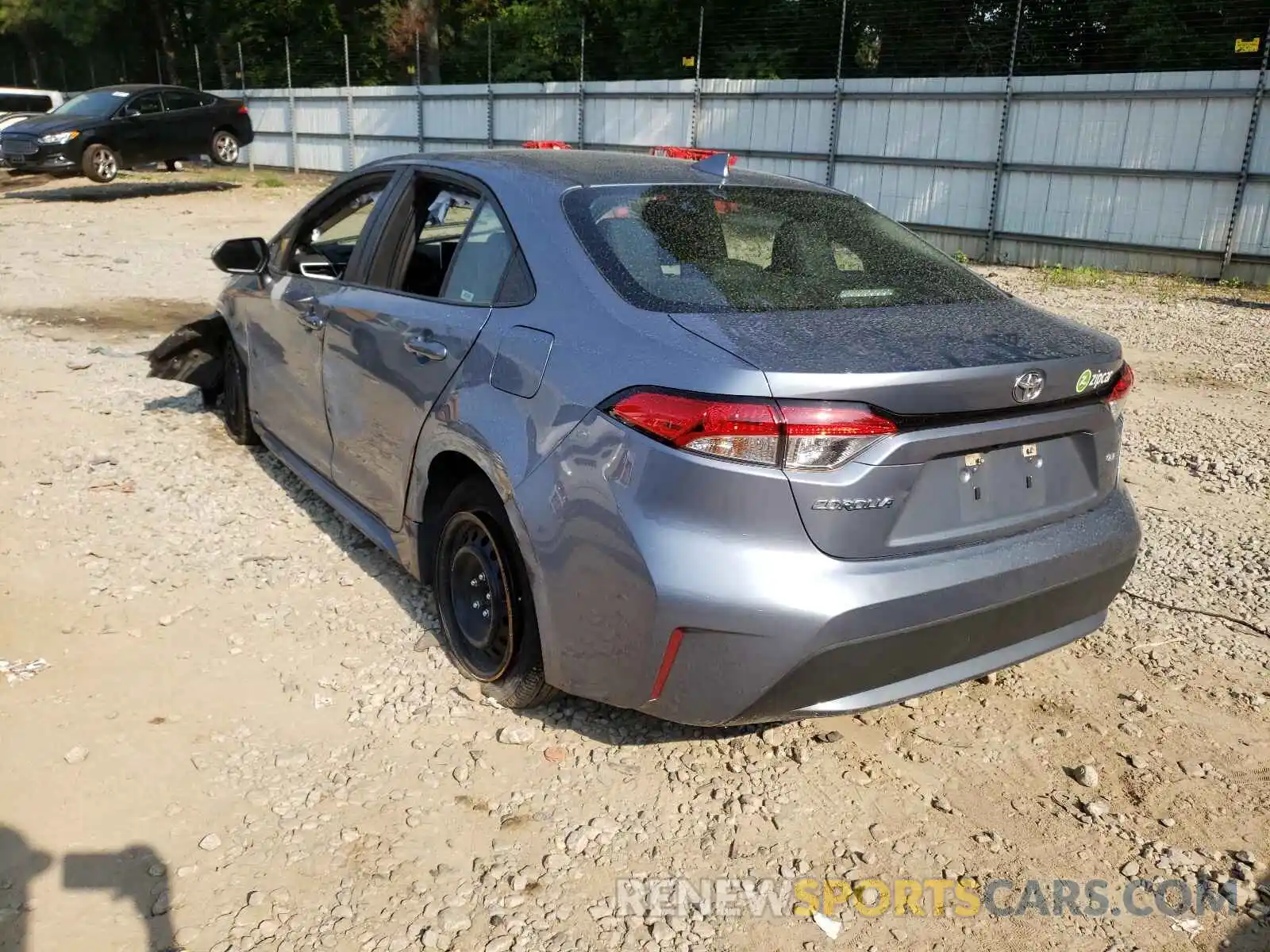 3 Photograph of a damaged car 5YFEPRAE5LP095634 TOYOTA COROLLA 2020