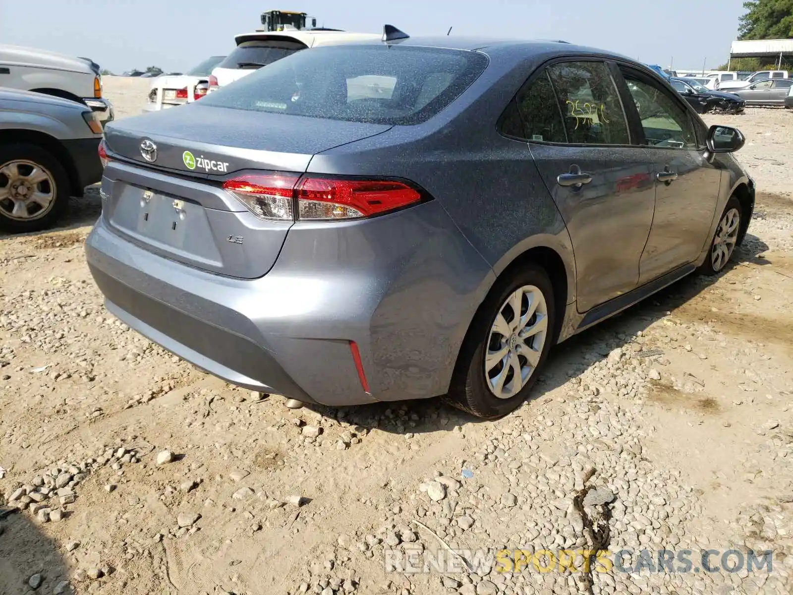 4 Photograph of a damaged car 5YFEPRAE5LP095634 TOYOTA COROLLA 2020