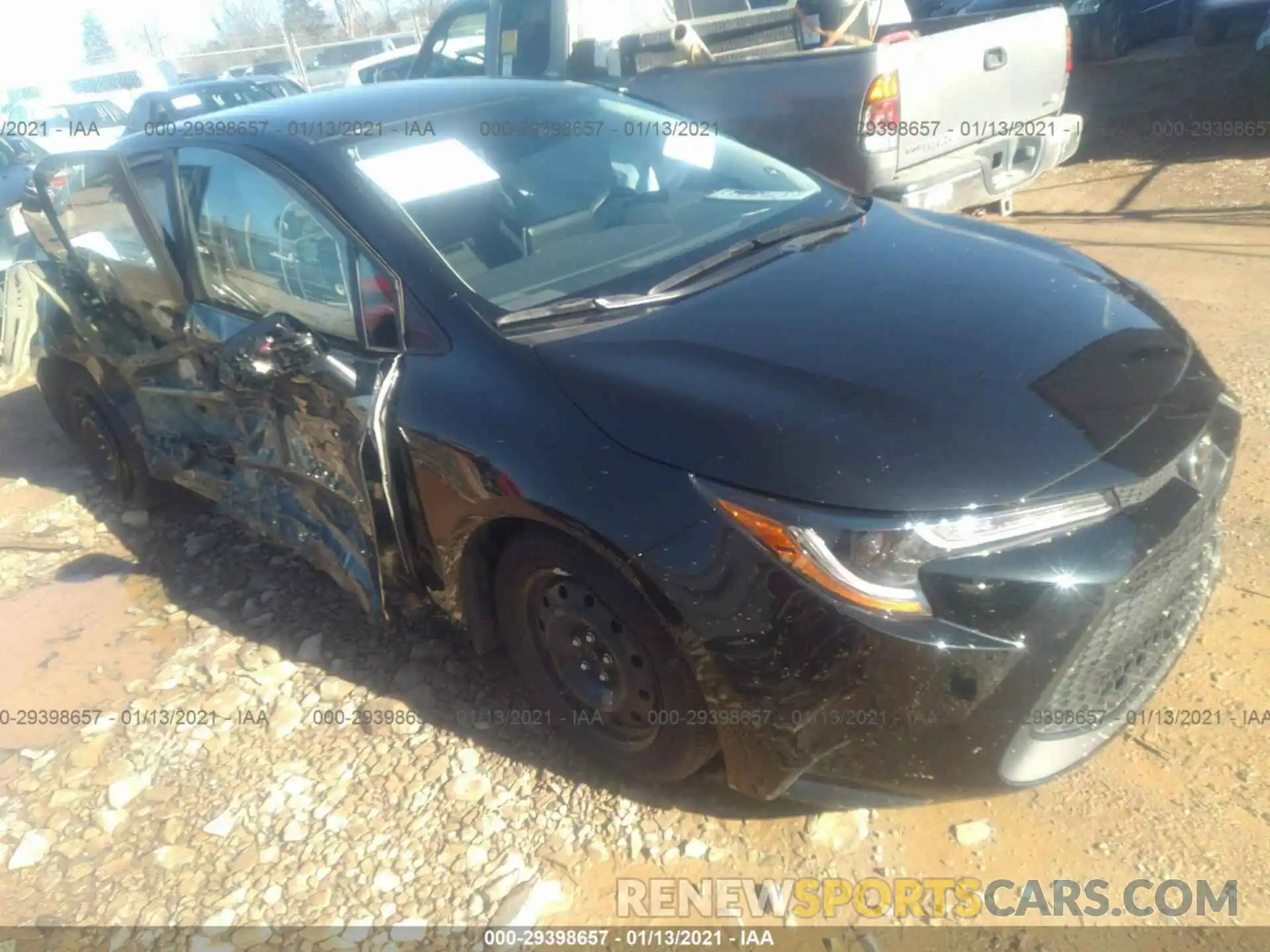 1 Photograph of a damaged car 5YFEPRAE5LP096282 TOYOTA COROLLA 2020