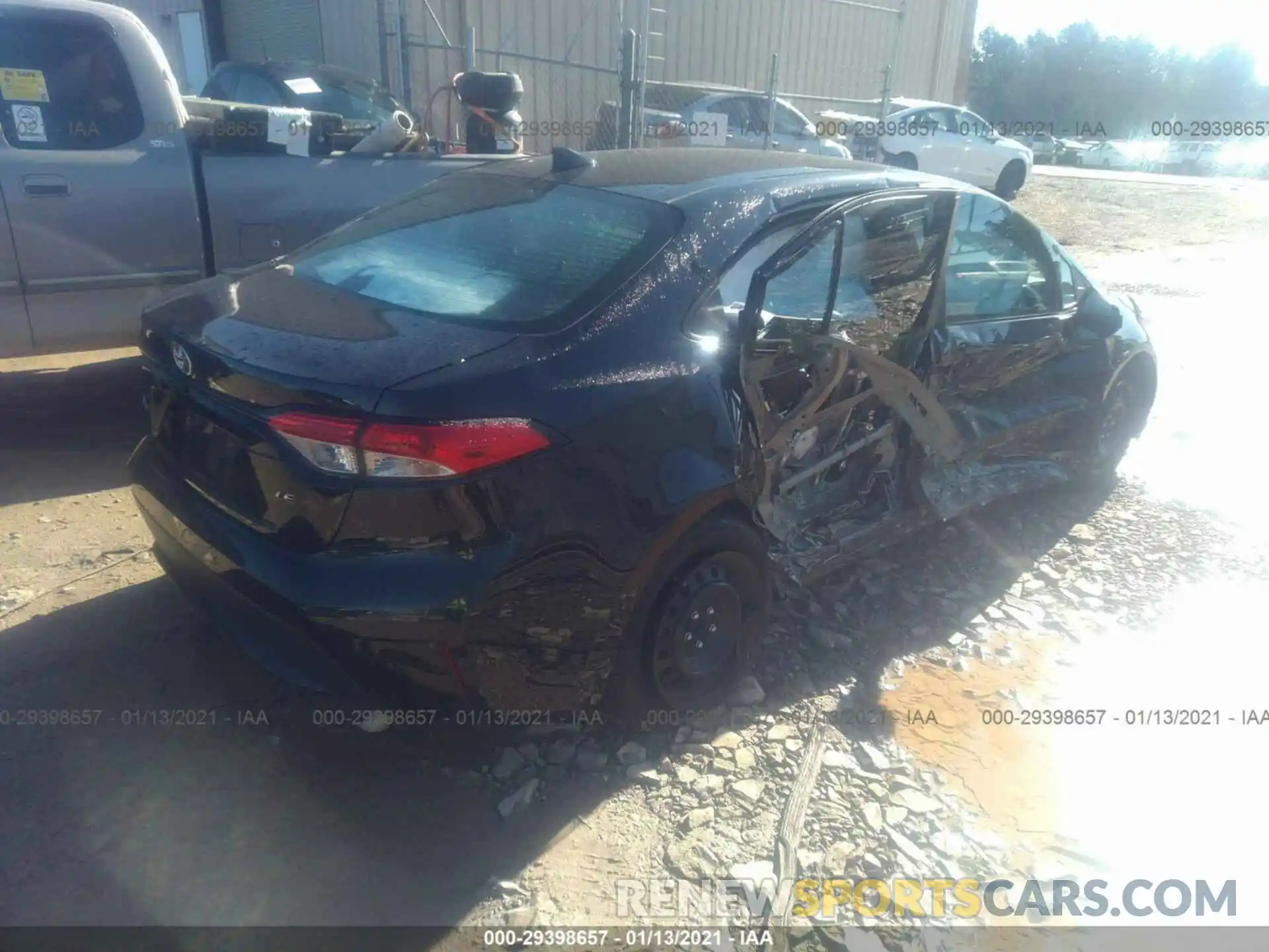 4 Photograph of a damaged car 5YFEPRAE5LP096282 TOYOTA COROLLA 2020