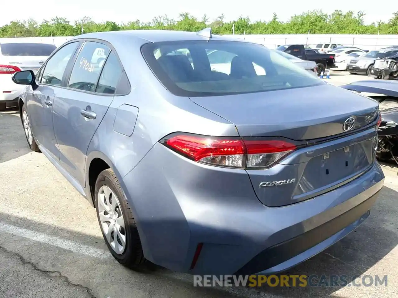 3 Photograph of a damaged car 5YFEPRAE5LP098209 TOYOTA COROLLA 2020