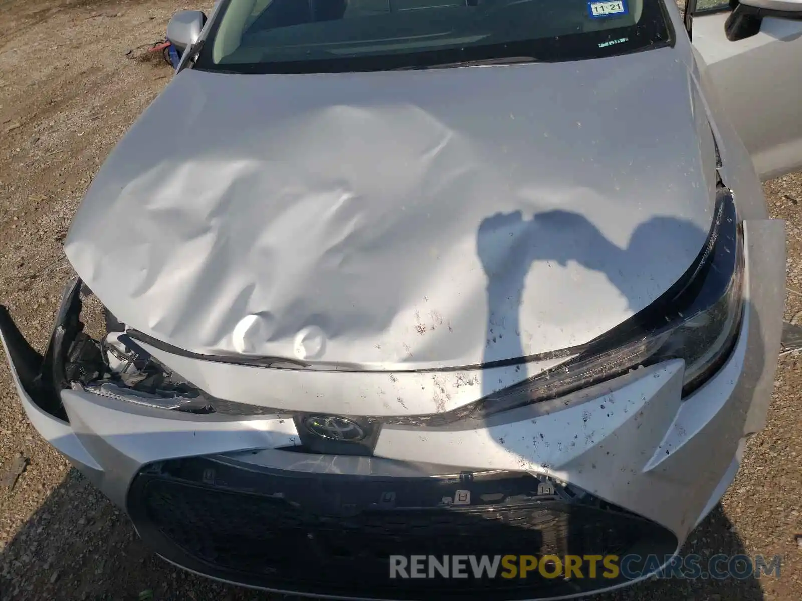 7 Photograph of a damaged car 5YFEPRAE5LP098291 TOYOTA COROLLA 2020