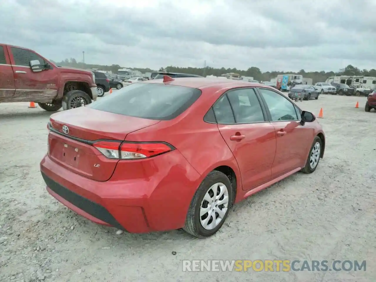 4 Photograph of a damaged car 5YFEPRAE5LP099635 TOYOTA COROLLA 2020