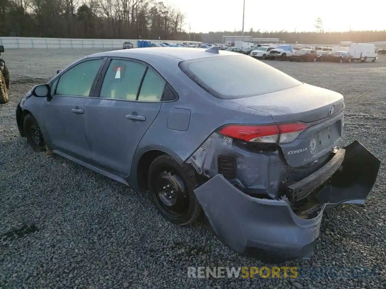 3 Photograph of a damaged car 5YFEPRAE5LP099943 TOYOTA COROLLA 2020