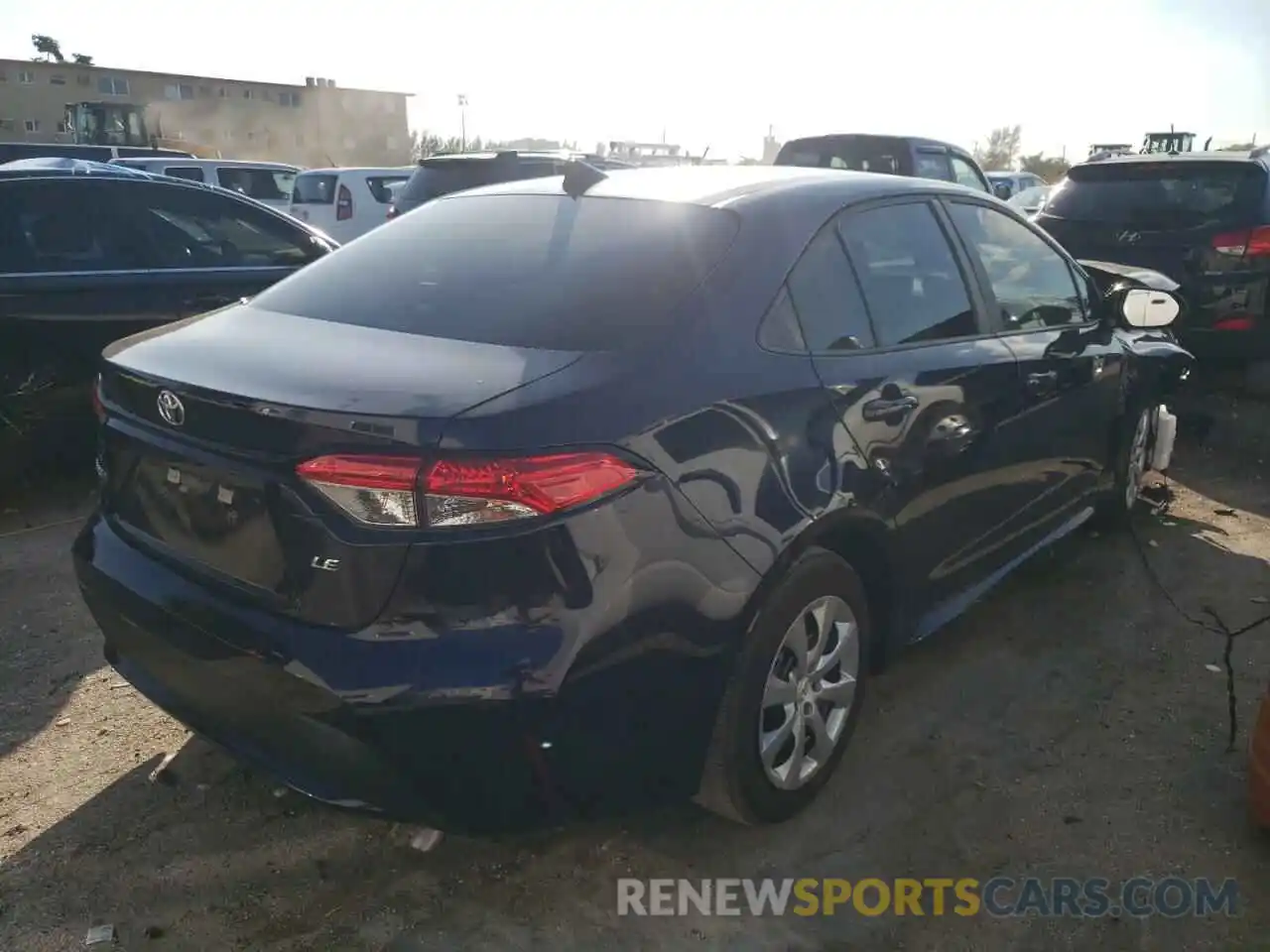 4 Photograph of a damaged car 5YFEPRAE5LP099991 TOYOTA COROLLA 2020