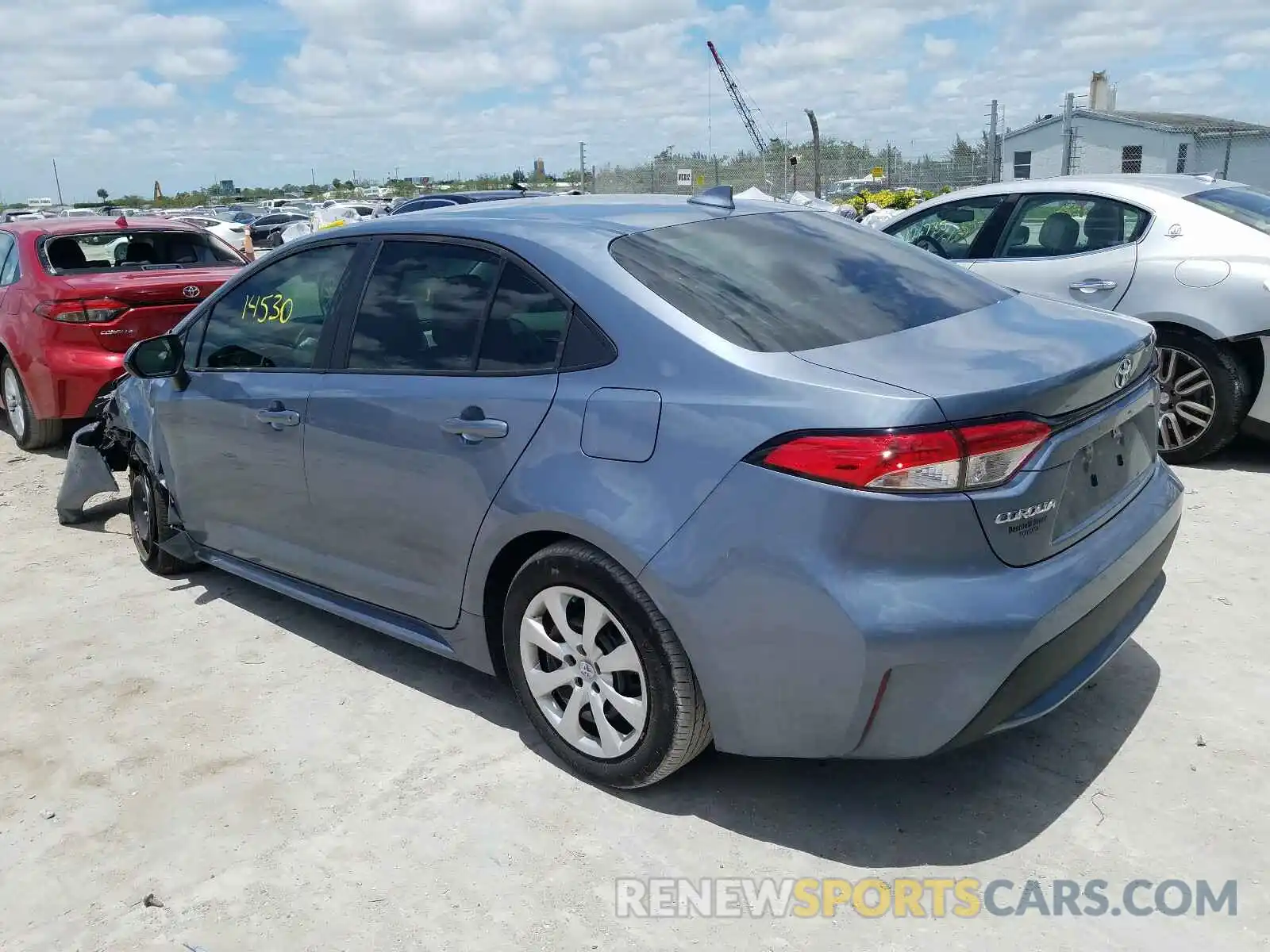 3 Photograph of a damaged car 5YFEPRAE5LP100962 TOYOTA COROLLA 2020