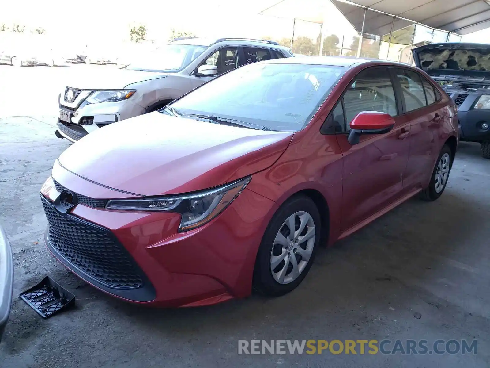 2 Photograph of a damaged car 5YFEPRAE5LP101058 TOYOTA COROLLA 2020