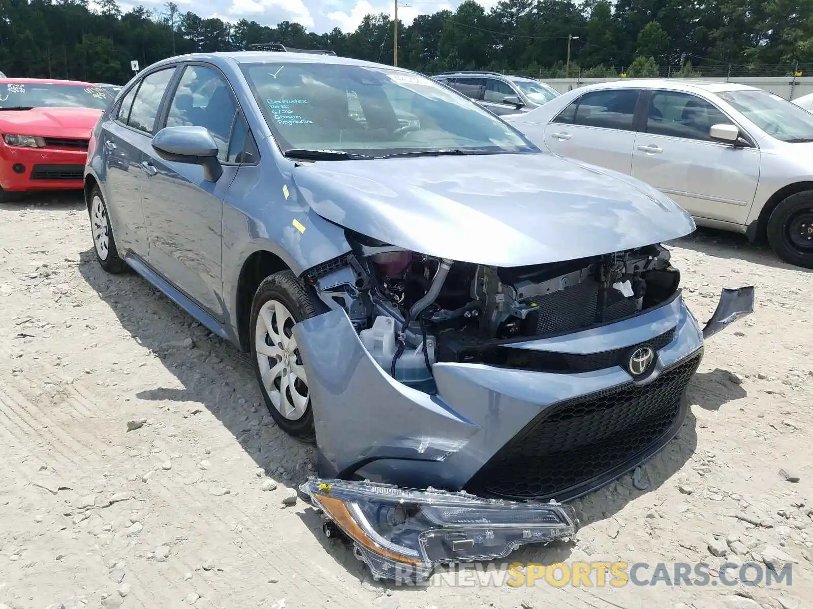 1 Photograph of a damaged car 5YFEPRAE5LP102162 TOYOTA COROLLA 2020