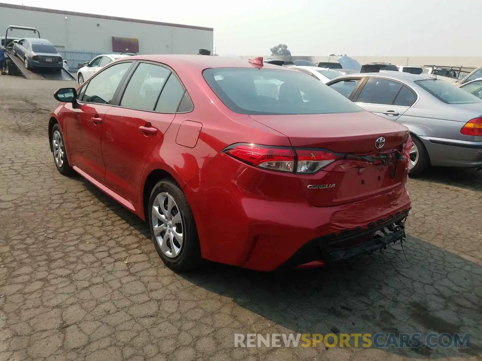 3 Photograph of a damaged car 5YFEPRAE5LP102663 TOYOTA COROLLA 2020