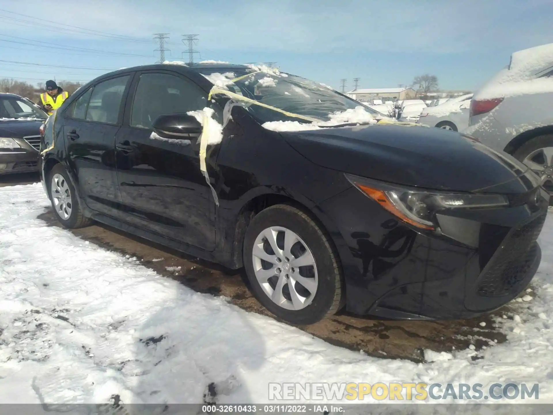 1 Photograph of a damaged car 5YFEPRAE5LP104042 TOYOTA COROLLA 2020