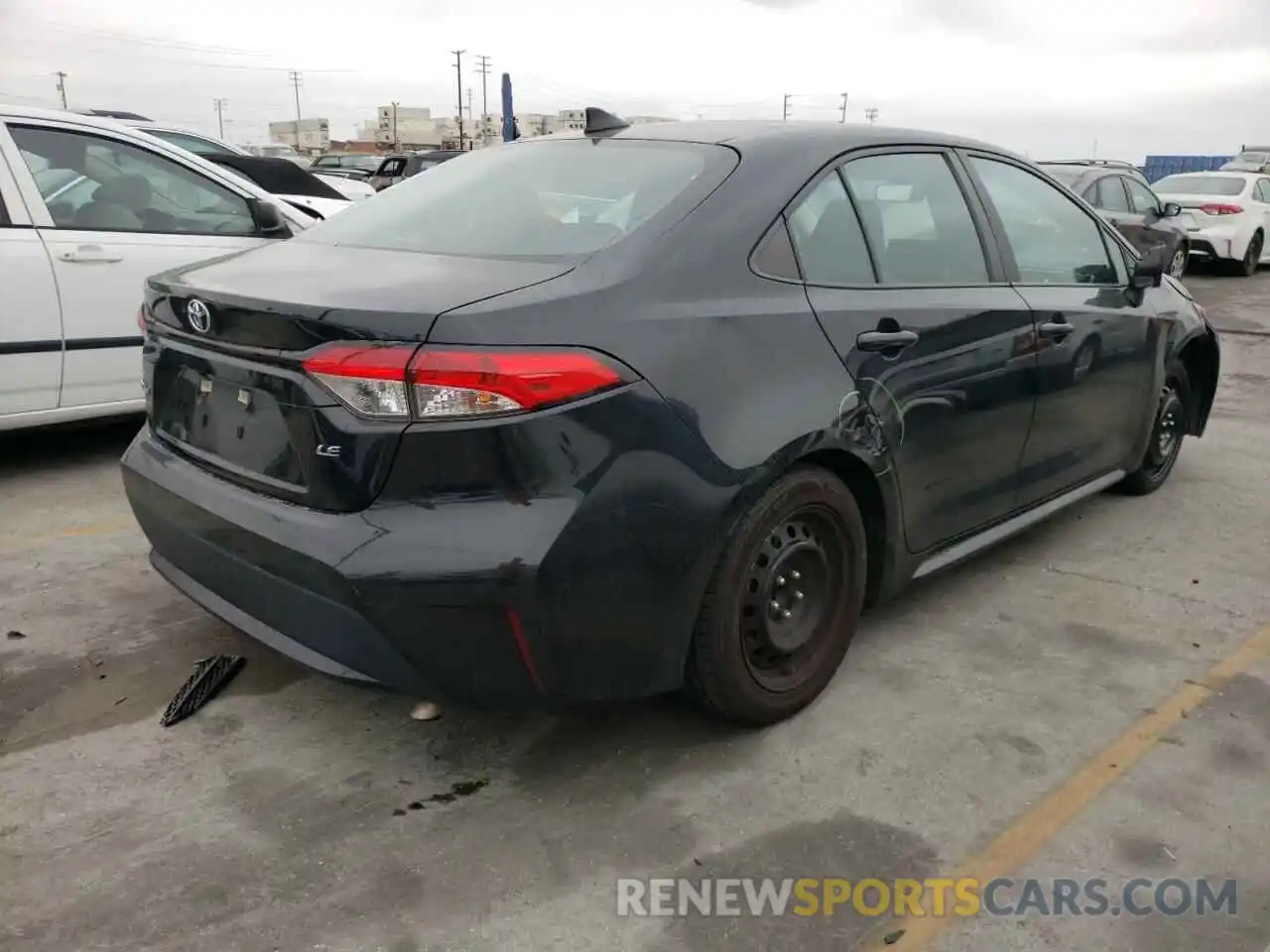 4 Photograph of a damaged car 5YFEPRAE5LP104882 TOYOTA COROLLA 2020