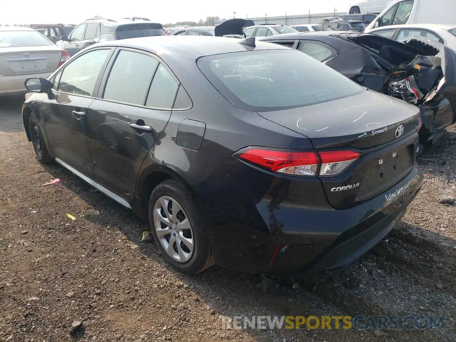 3 Photograph of a damaged car 5YFEPRAE5LP104932 TOYOTA COROLLA 2020