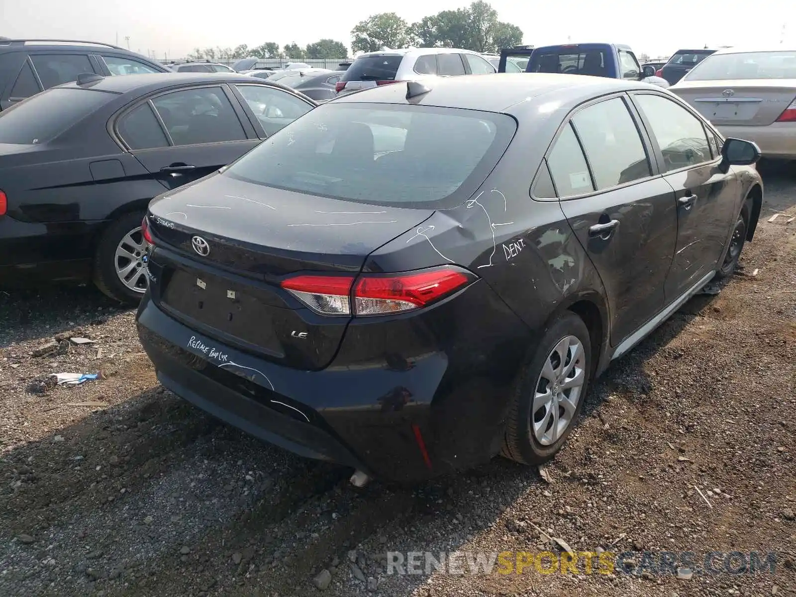 4 Photograph of a damaged car 5YFEPRAE5LP104932 TOYOTA COROLLA 2020