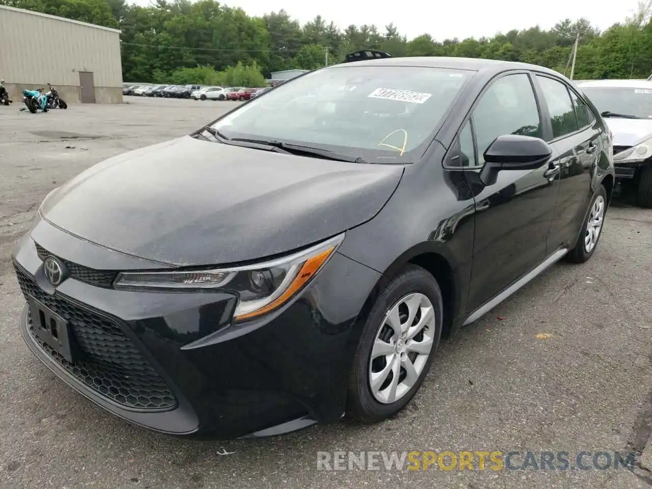 2 Photograph of a damaged car 5YFEPRAE5LP105286 TOYOTA COROLLA 2020