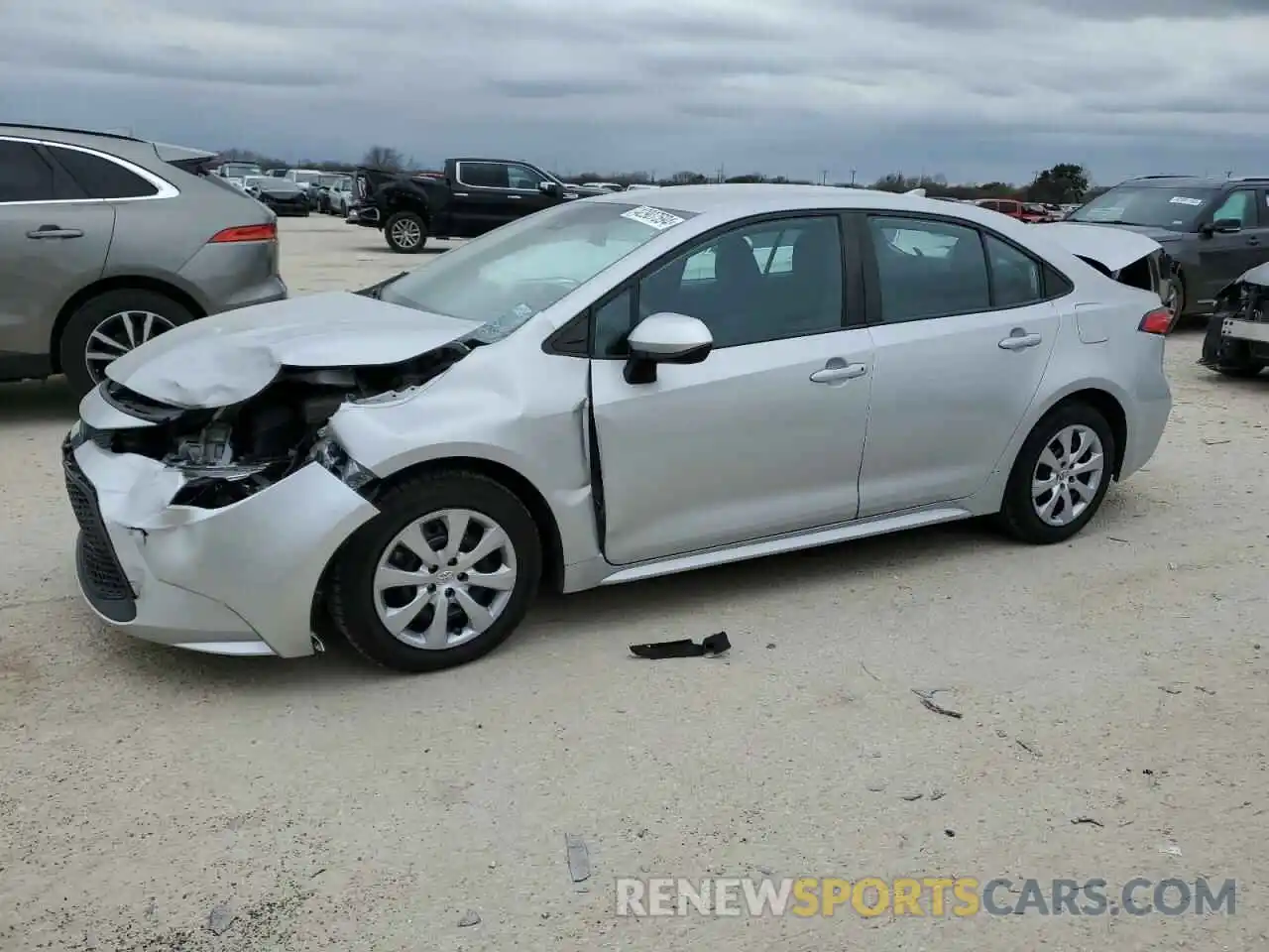 1 Photograph of a damaged car 5YFEPRAE5LP106485 TOYOTA COROLLA 2020