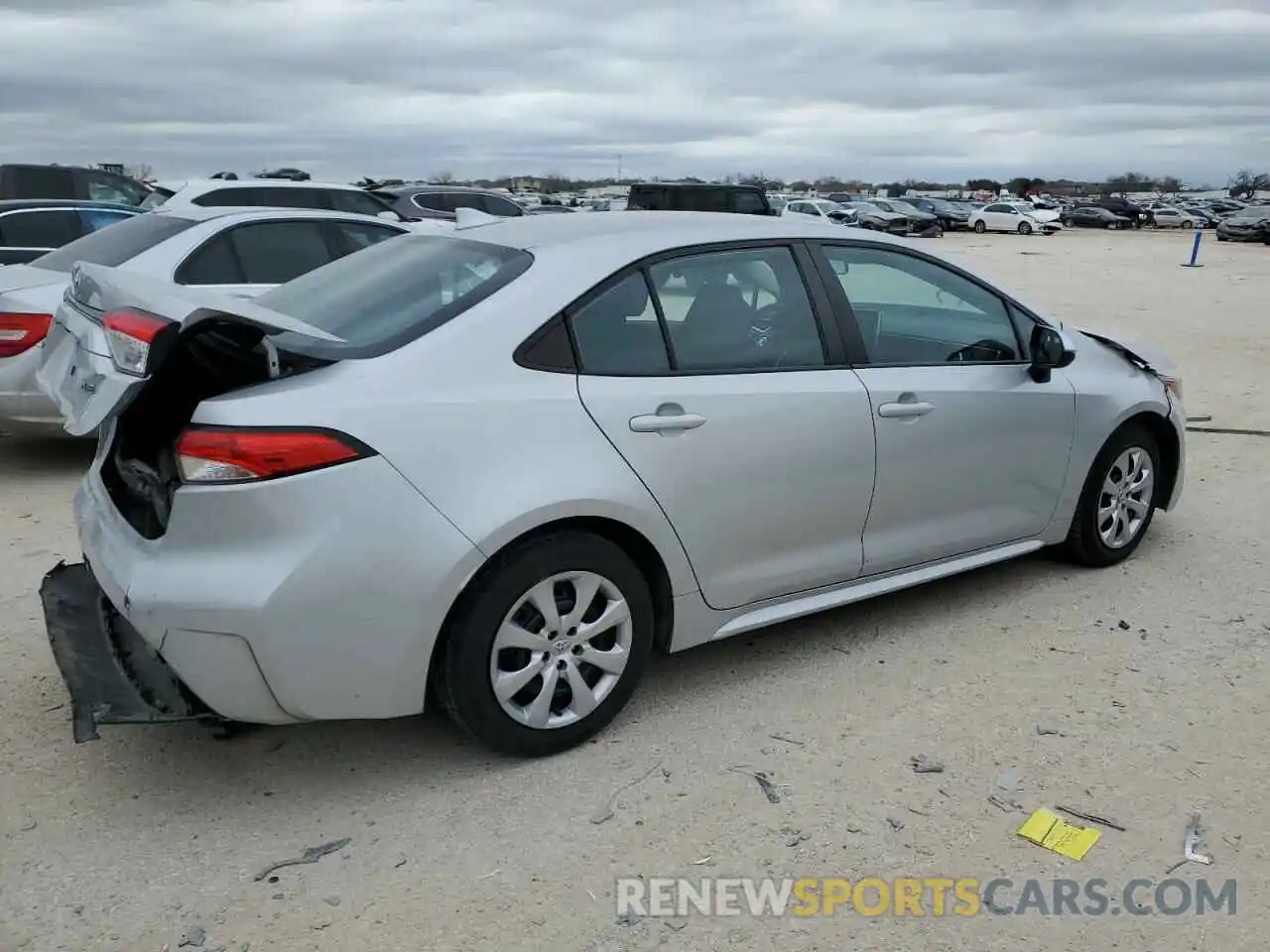 3 Photograph of a damaged car 5YFEPRAE5LP106485 TOYOTA COROLLA 2020