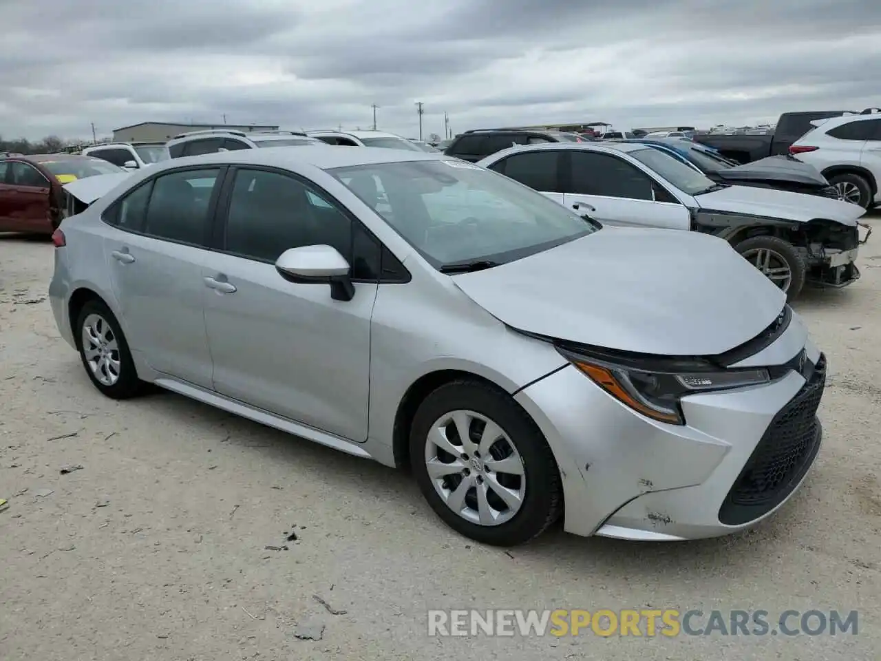 4 Photograph of a damaged car 5YFEPRAE5LP106485 TOYOTA COROLLA 2020