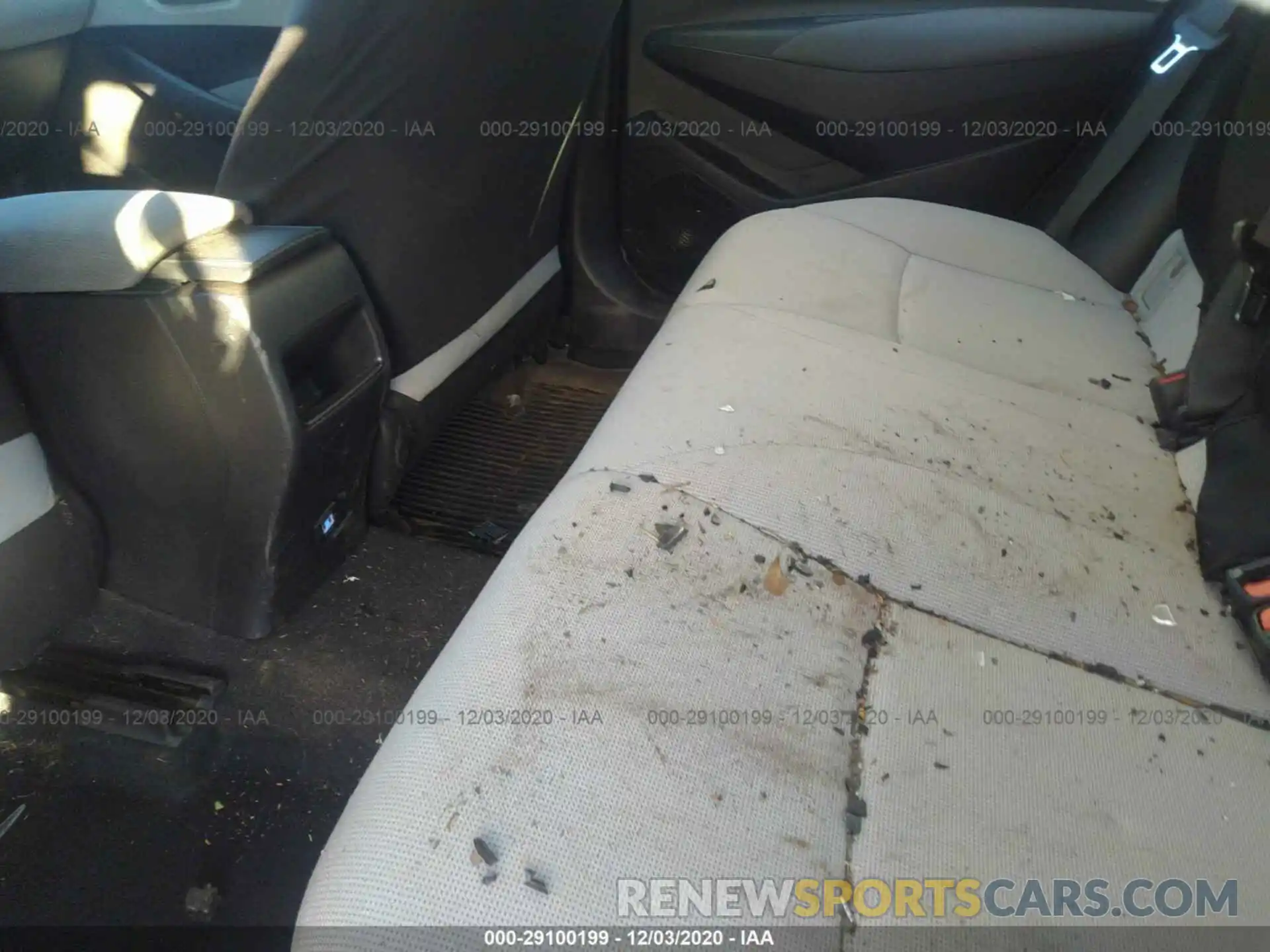8 Photograph of a damaged car 5YFEPRAE5LP106924 TOYOTA COROLLA 2020