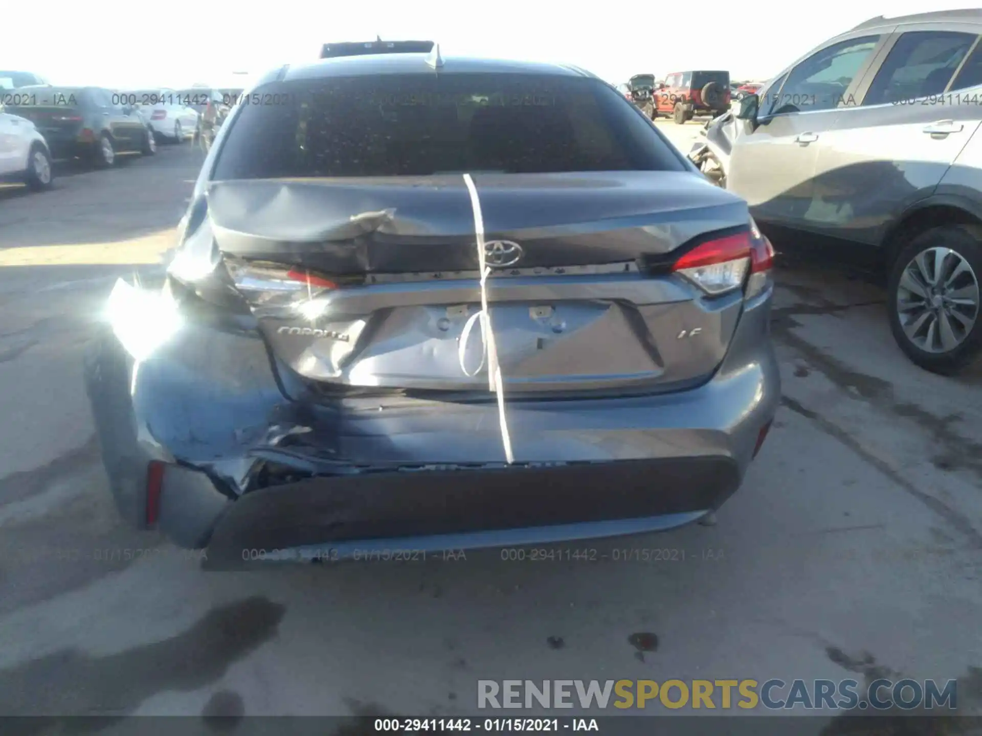 6 Photograph of a damaged car 5YFEPRAE5LP107118 TOYOTA COROLLA 2020