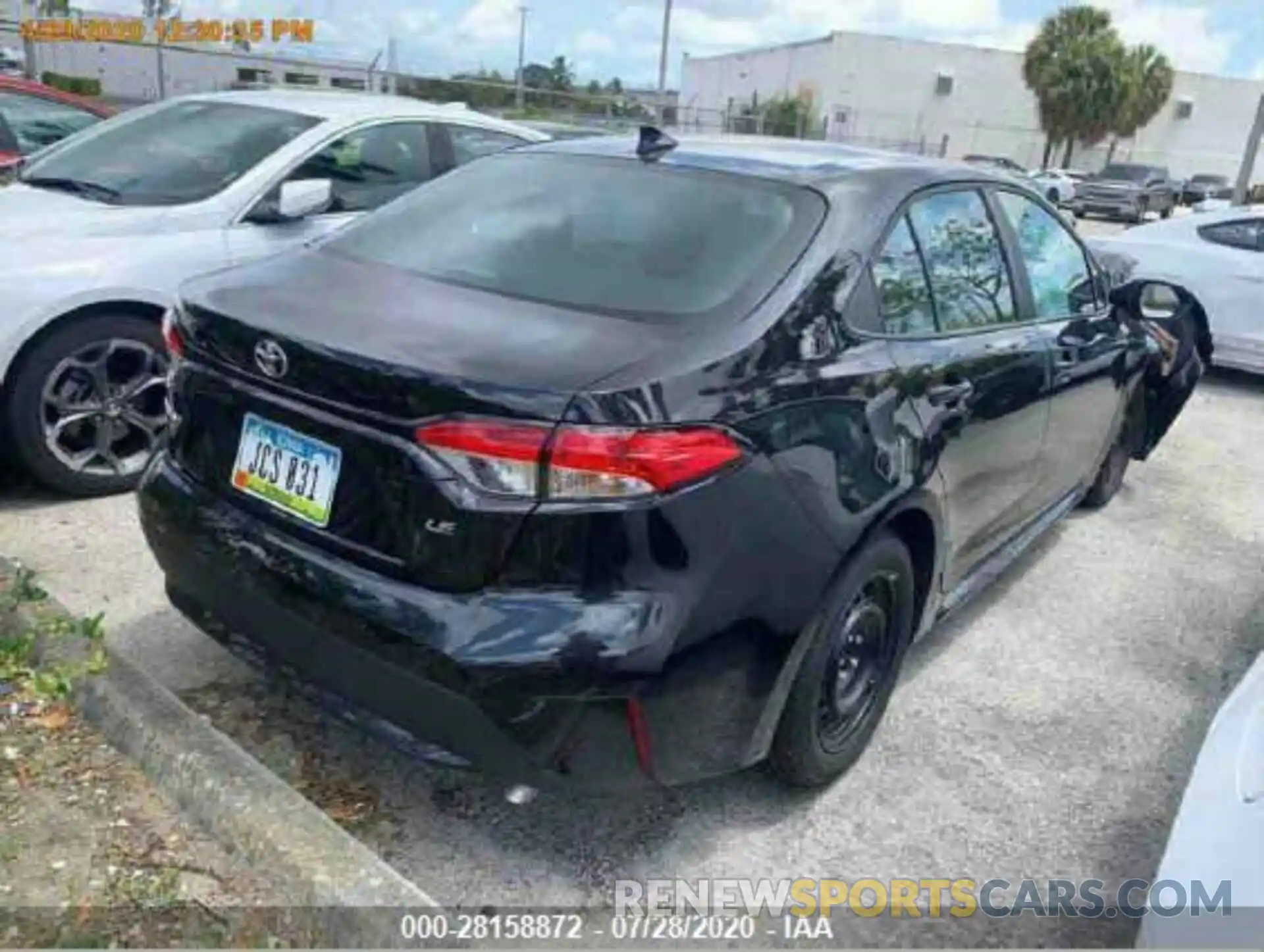 4 Photograph of a damaged car 5YFEPRAE5LP107698 TOYOTA COROLLA 2020