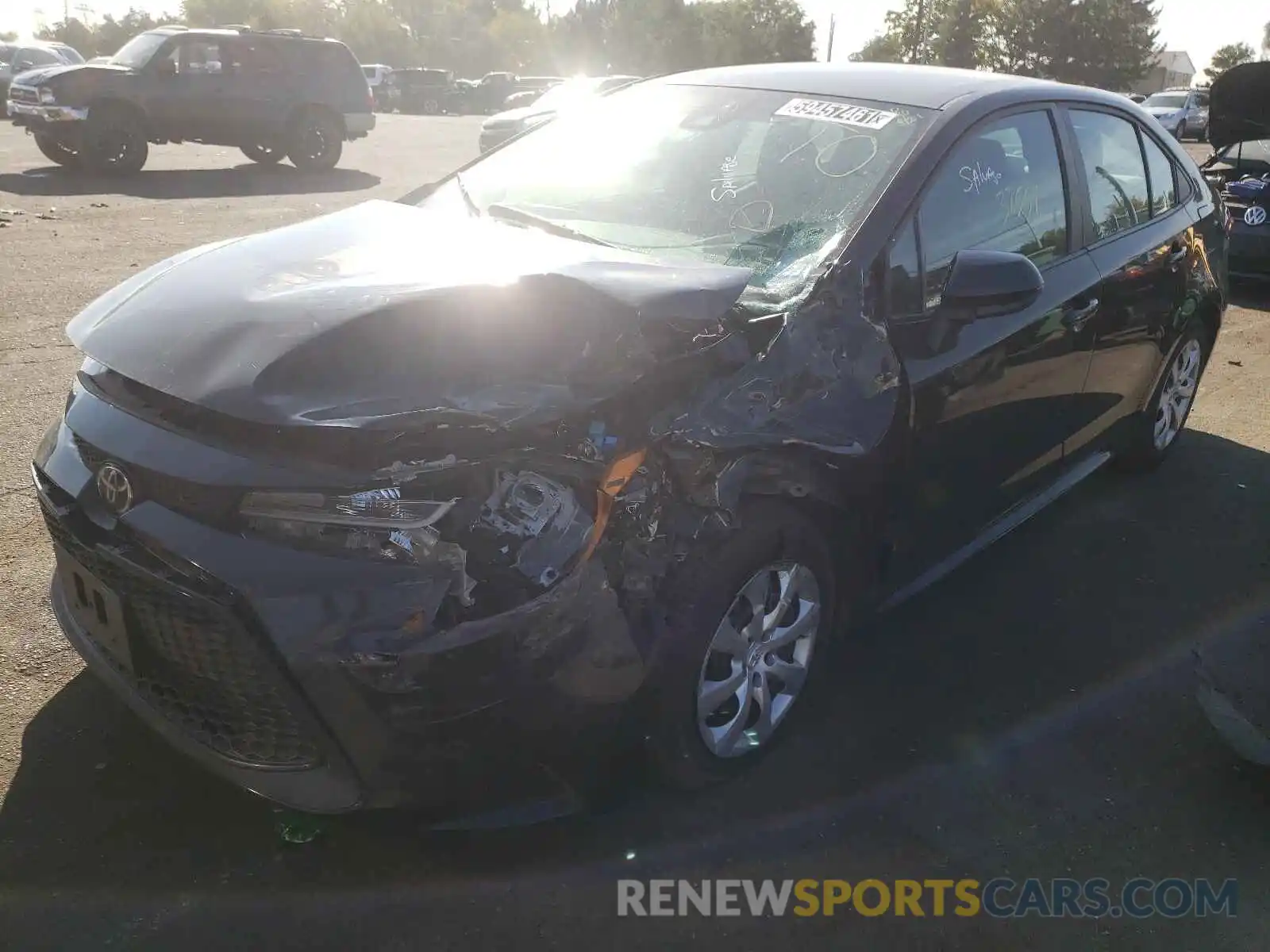 2 Photograph of a damaged car 5YFEPRAE5LP108043 TOYOTA COROLLA 2020