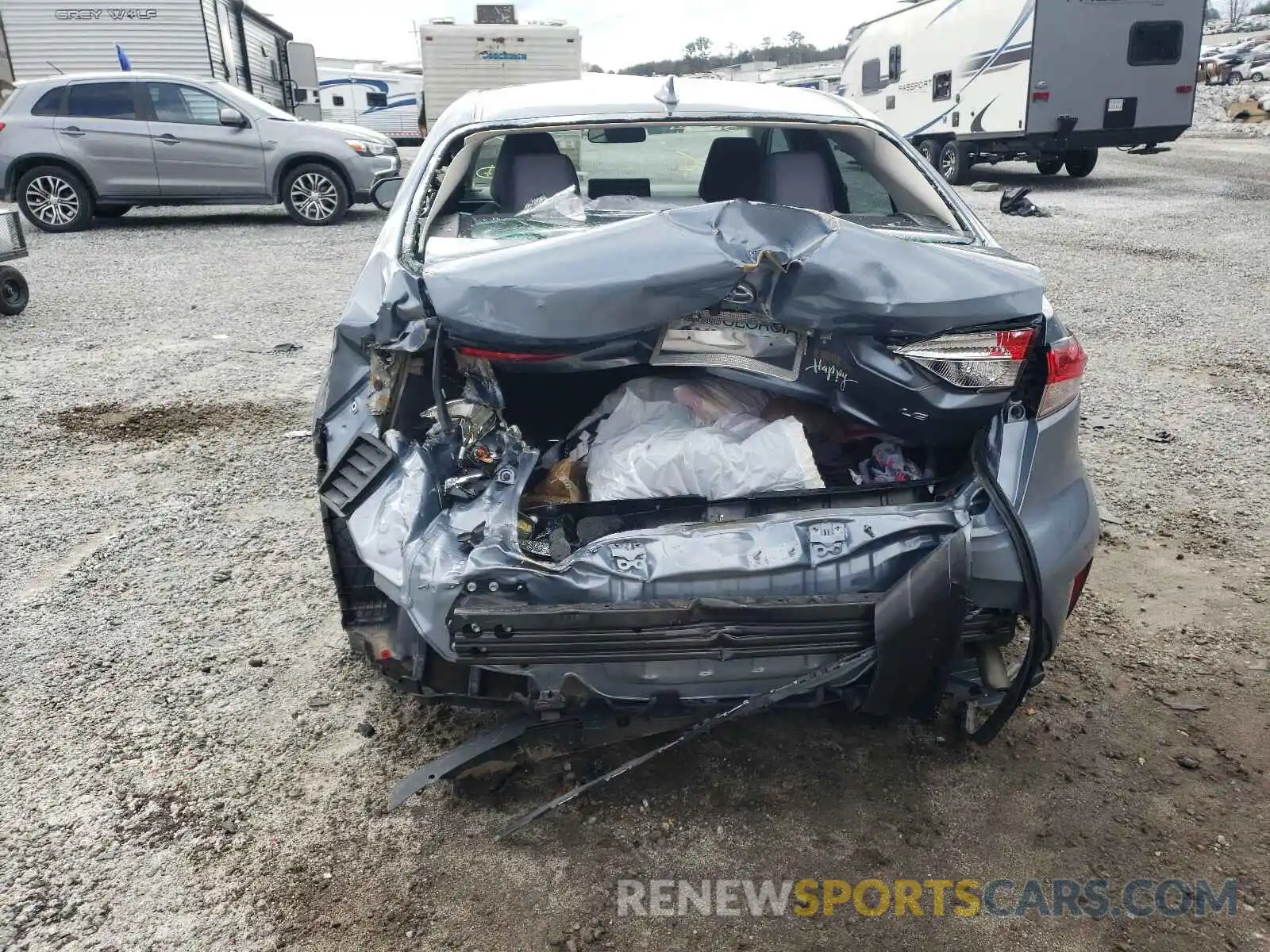 9 Photograph of a damaged car 5YFEPRAE5LP108124 TOYOTA COROLLA 2020