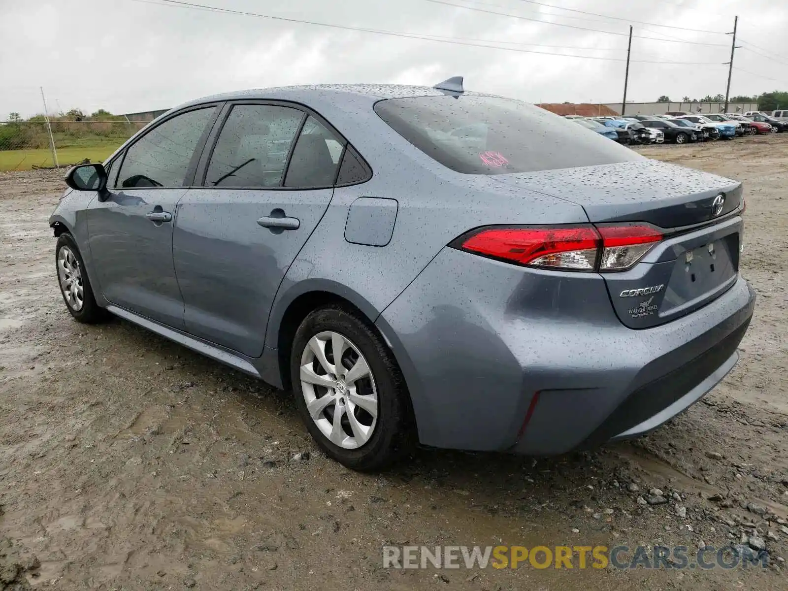 3 Photograph of a damaged car 5YFEPRAE5LP108589 TOYOTA COROLLA 2020