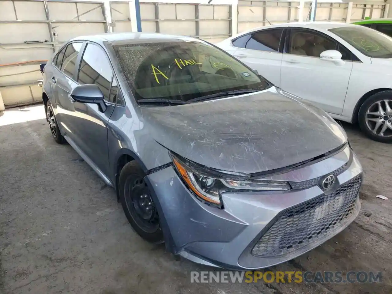 1 Photograph of a damaged car 5YFEPRAE5LP108642 TOYOTA COROLLA 2020