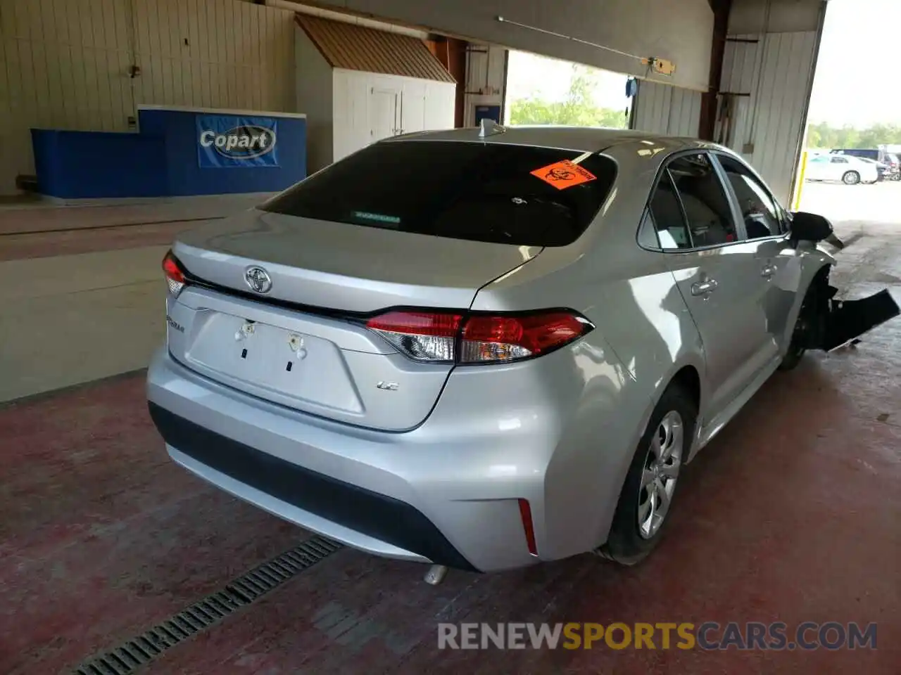 4 Photograph of a damaged car 5YFEPRAE5LP109001 TOYOTA COROLLA 2020