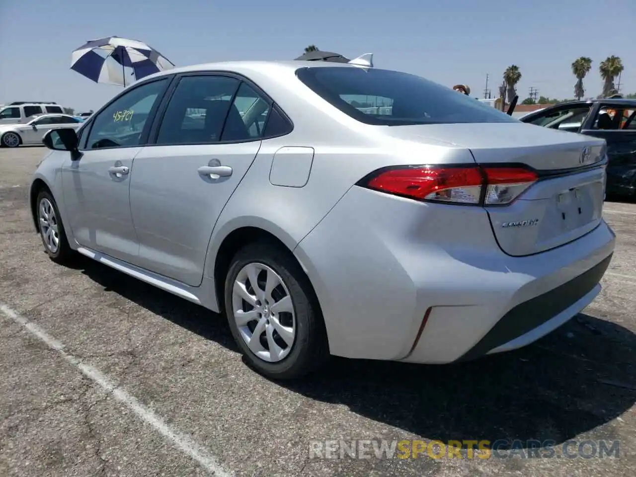 3 Photograph of a damaged car 5YFEPRAE5LP109113 TOYOTA COROLLA 2020