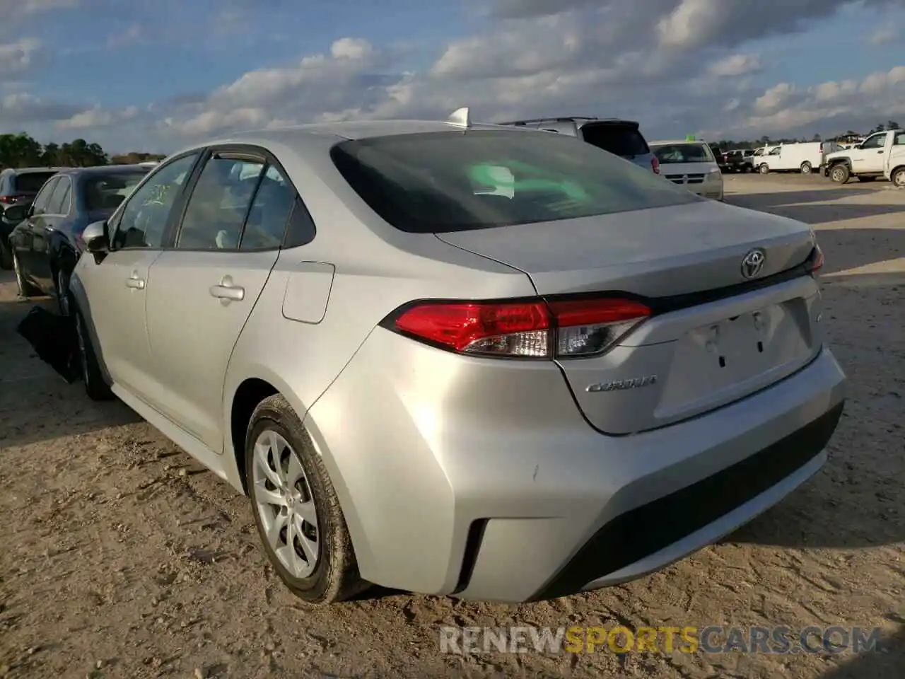 3 Photograph of a damaged car 5YFEPRAE5LP110083 TOYOTA COROLLA 2020