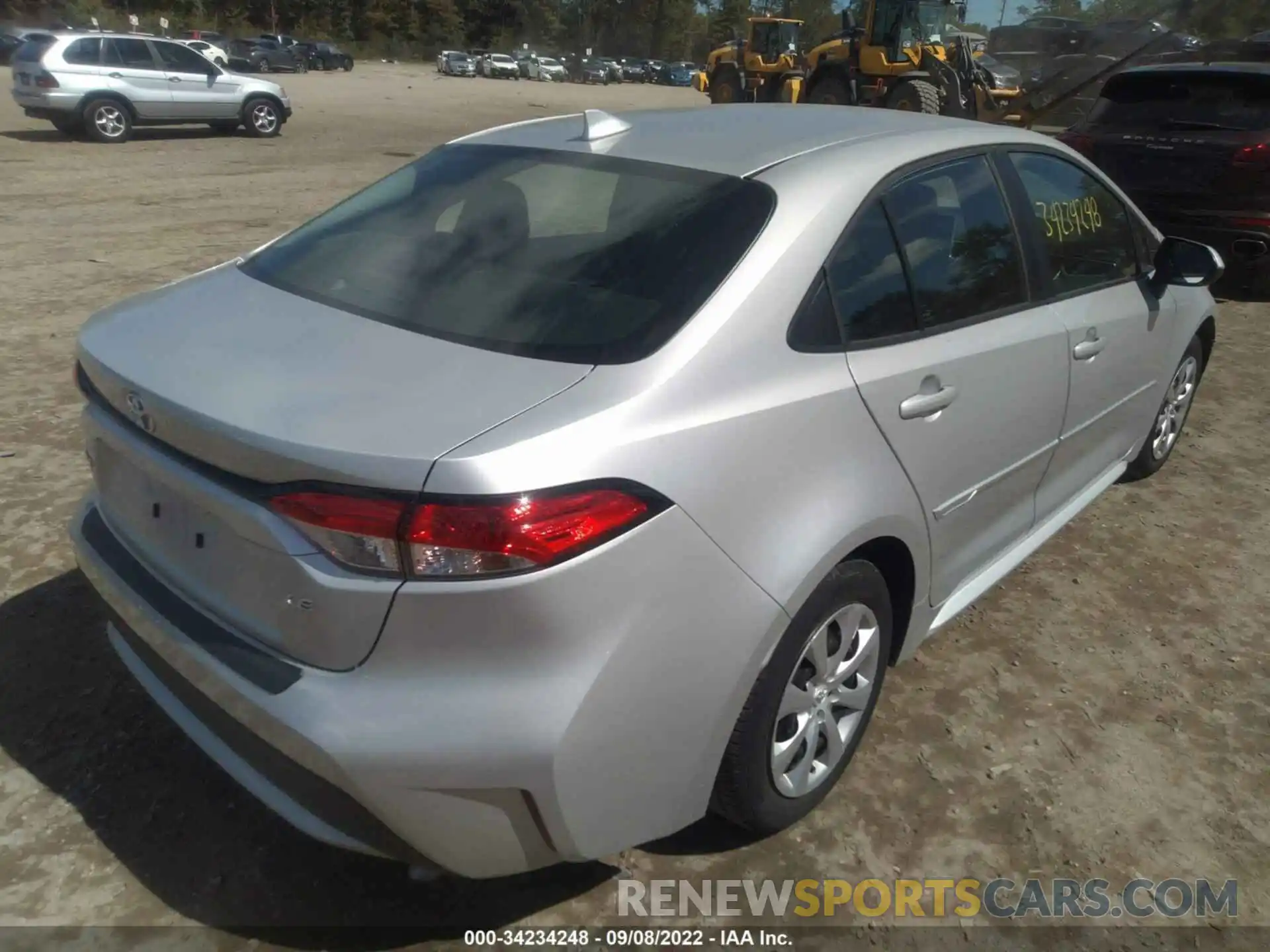 4 Photograph of a damaged car 5YFEPRAE5LP113985 TOYOTA COROLLA 2020