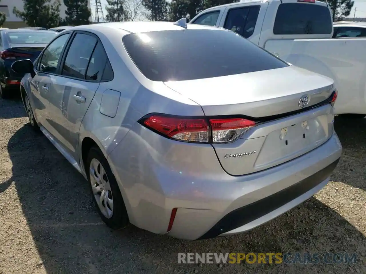 3 Photograph of a damaged car 5YFEPRAE5LP114831 TOYOTA COROLLA 2020