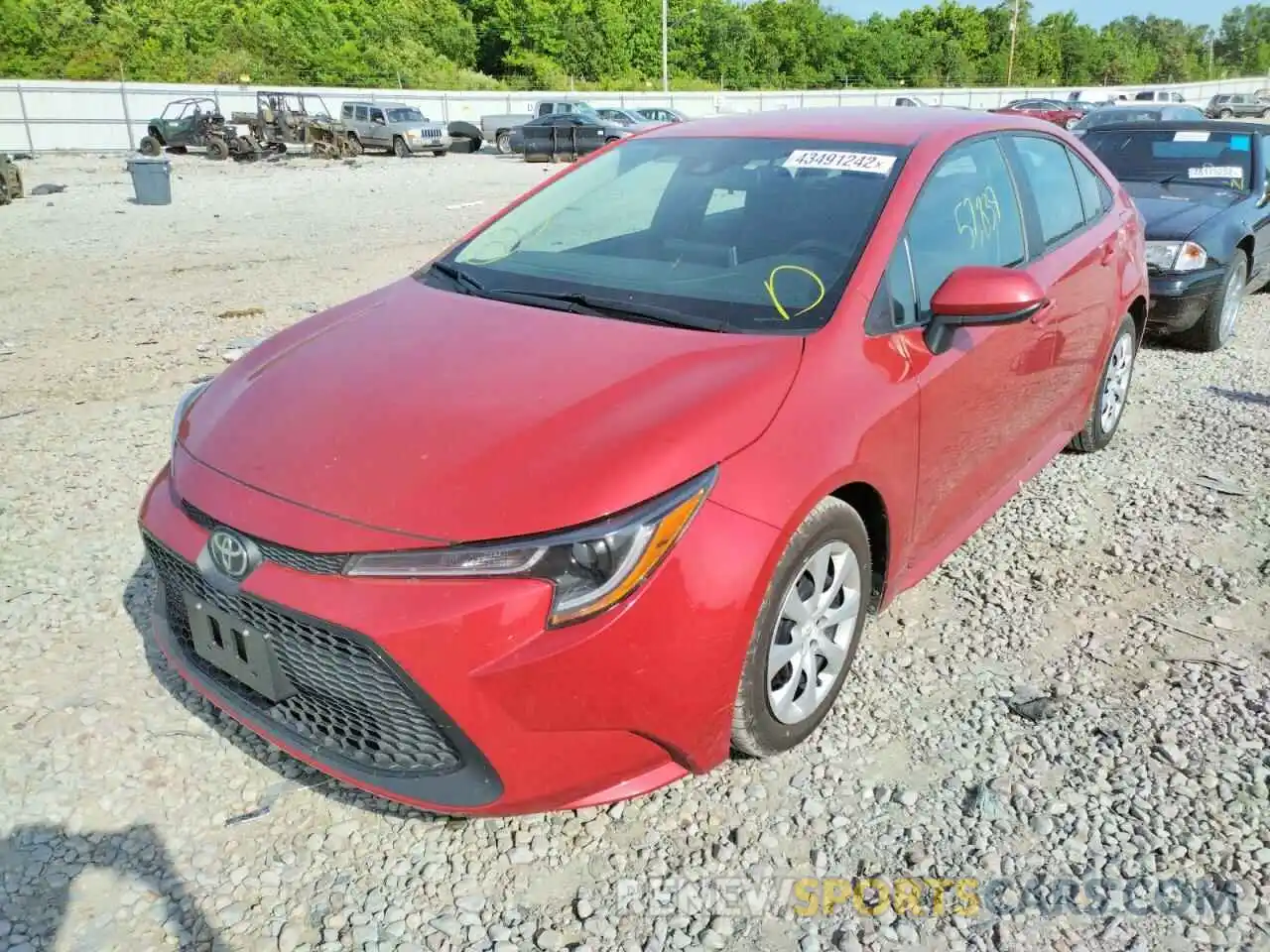 2 Photograph of a damaged car 5YFEPRAE5LP115252 TOYOTA COROLLA 2020