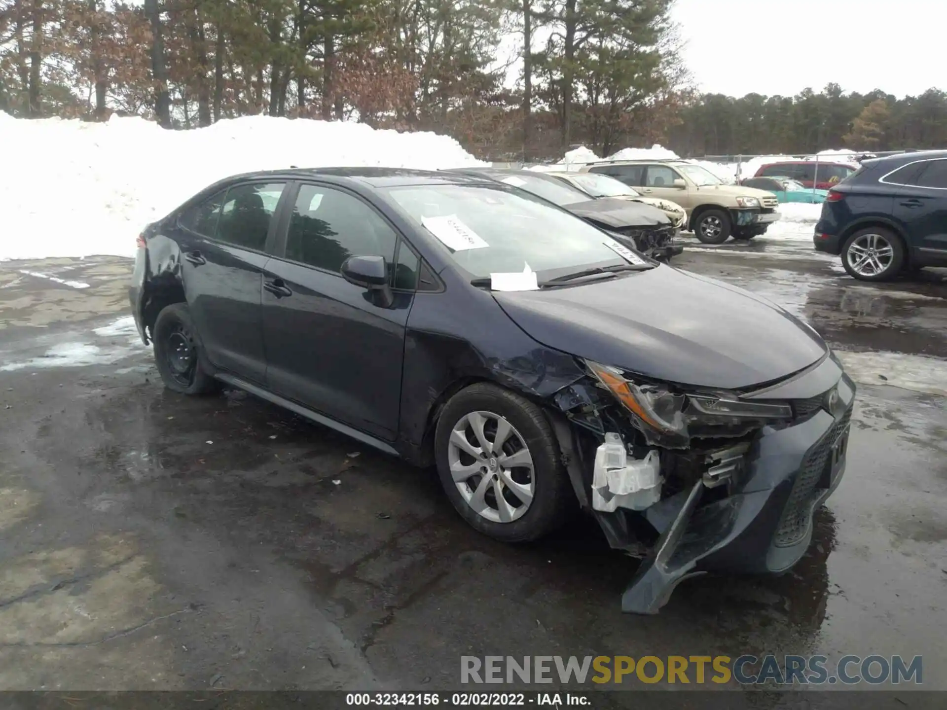 1 Photograph of a damaged car 5YFEPRAE5LP115378 TOYOTA COROLLA 2020