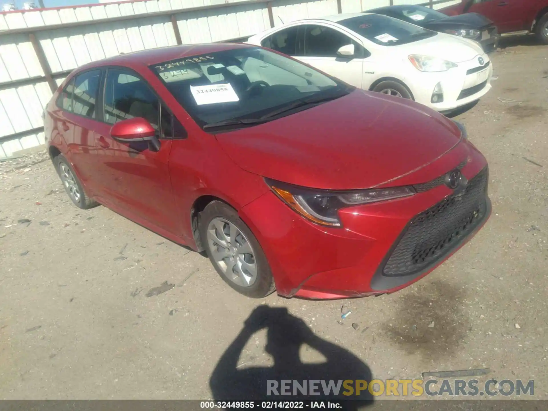 1 Photograph of a damaged car 5YFEPRAE5LP116384 TOYOTA COROLLA 2020