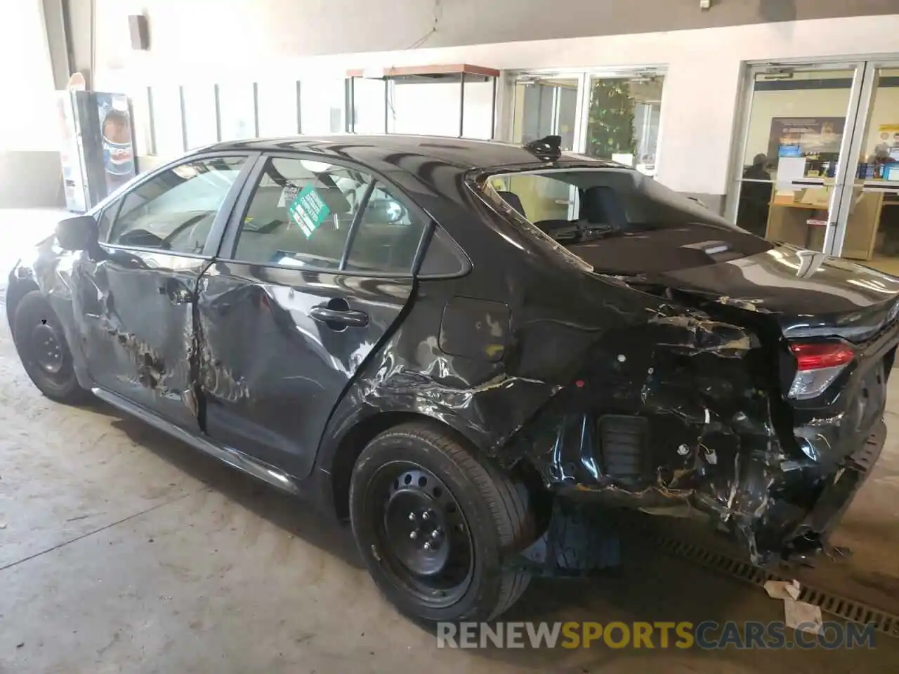 9 Photograph of a damaged car 5YFEPRAE5LP116658 TOYOTA COROLLA 2020