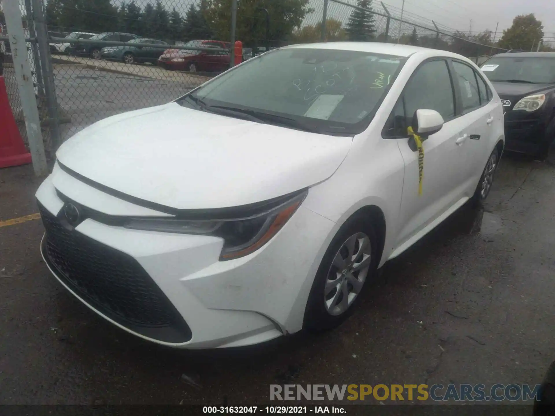 2 Photograph of a damaged car 5YFEPRAE5LP116790 TOYOTA COROLLA 2020