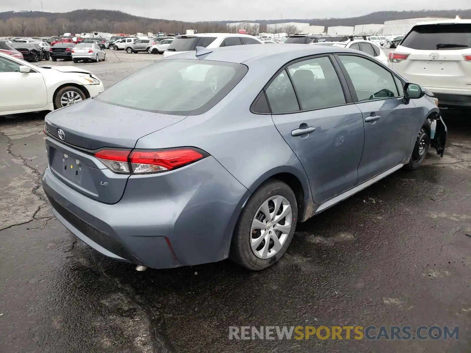 4 Photograph of a damaged car 5YFEPRAE5LP117633 TOYOTA COROLLA 2020